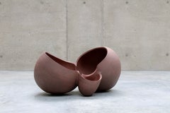Zoë Powell, Ceramic Vessel 05, Magnolia Series, 2021