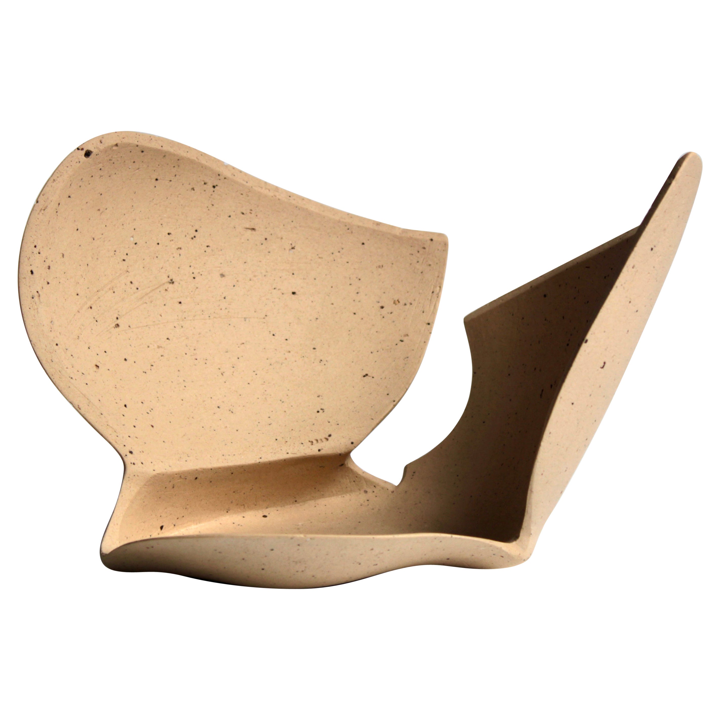 Zoë Powell, Ceramic Vessel 05, Perianth Series, 2021