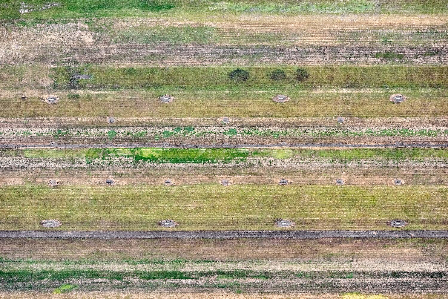 « Runway » (séminaire)  Photographie de paysage aérien abstrait en couleur, 101,6 cm x 152,4 cm 