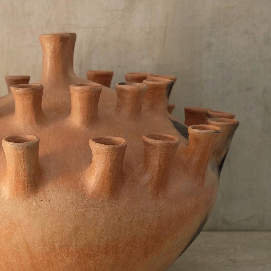 Modern Zoila Vase by Onora For Sale