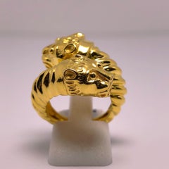 Zolotas 18 Karat Yellow Gold Lions Head Crossover Ring