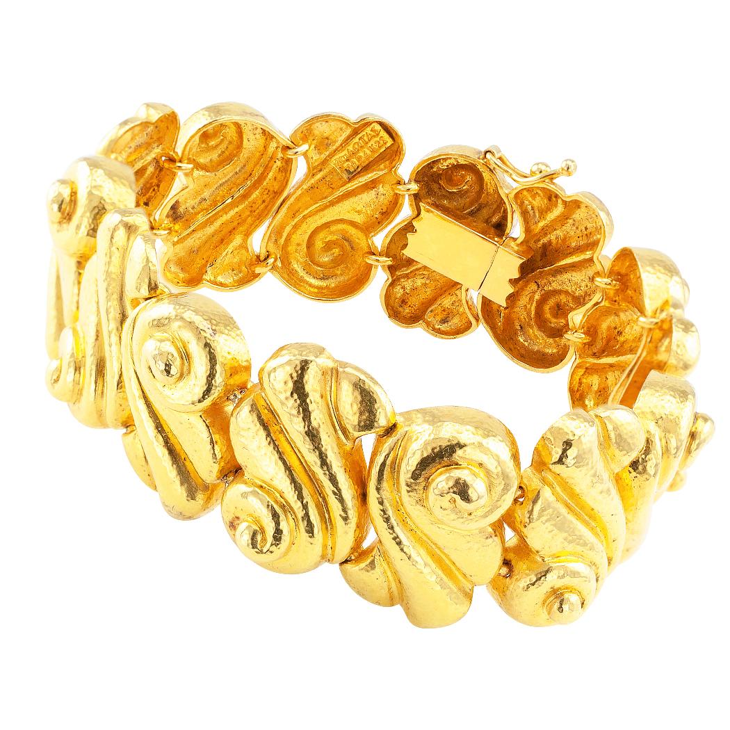 22 carat gold bracelet