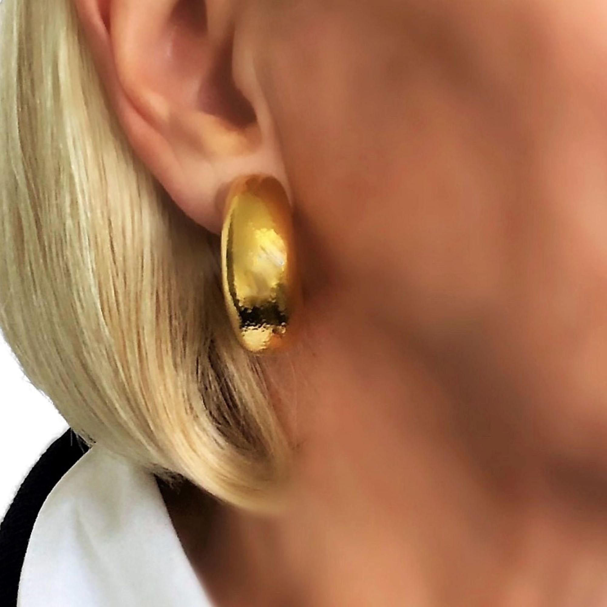 Zolotas 22 Karat Gold Hoop Earrings 8