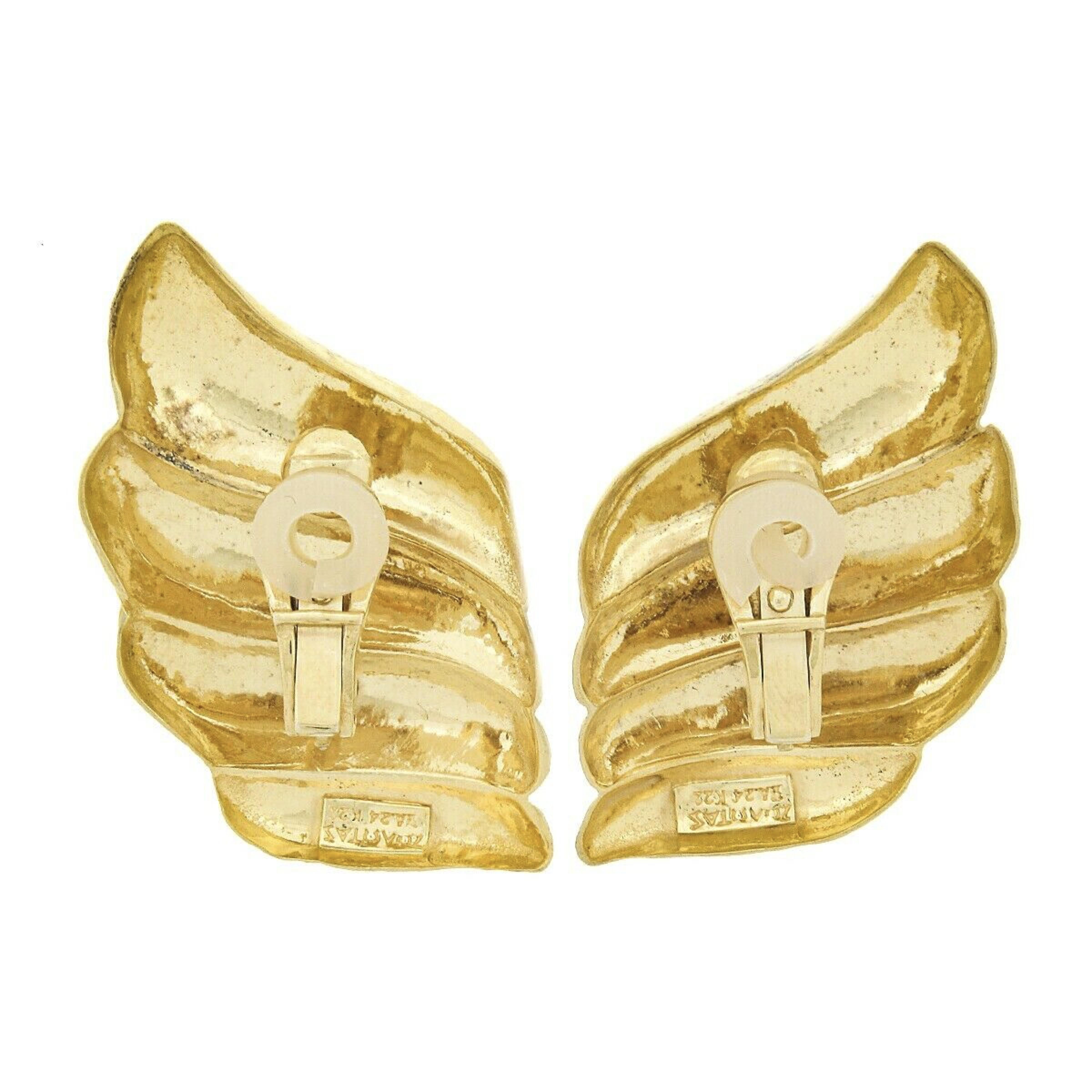 Zolotas Boucles d'oreilles à clip en or jaune 22K à large finition Hammer, aile nervurée et flamme Pour femmes en vente