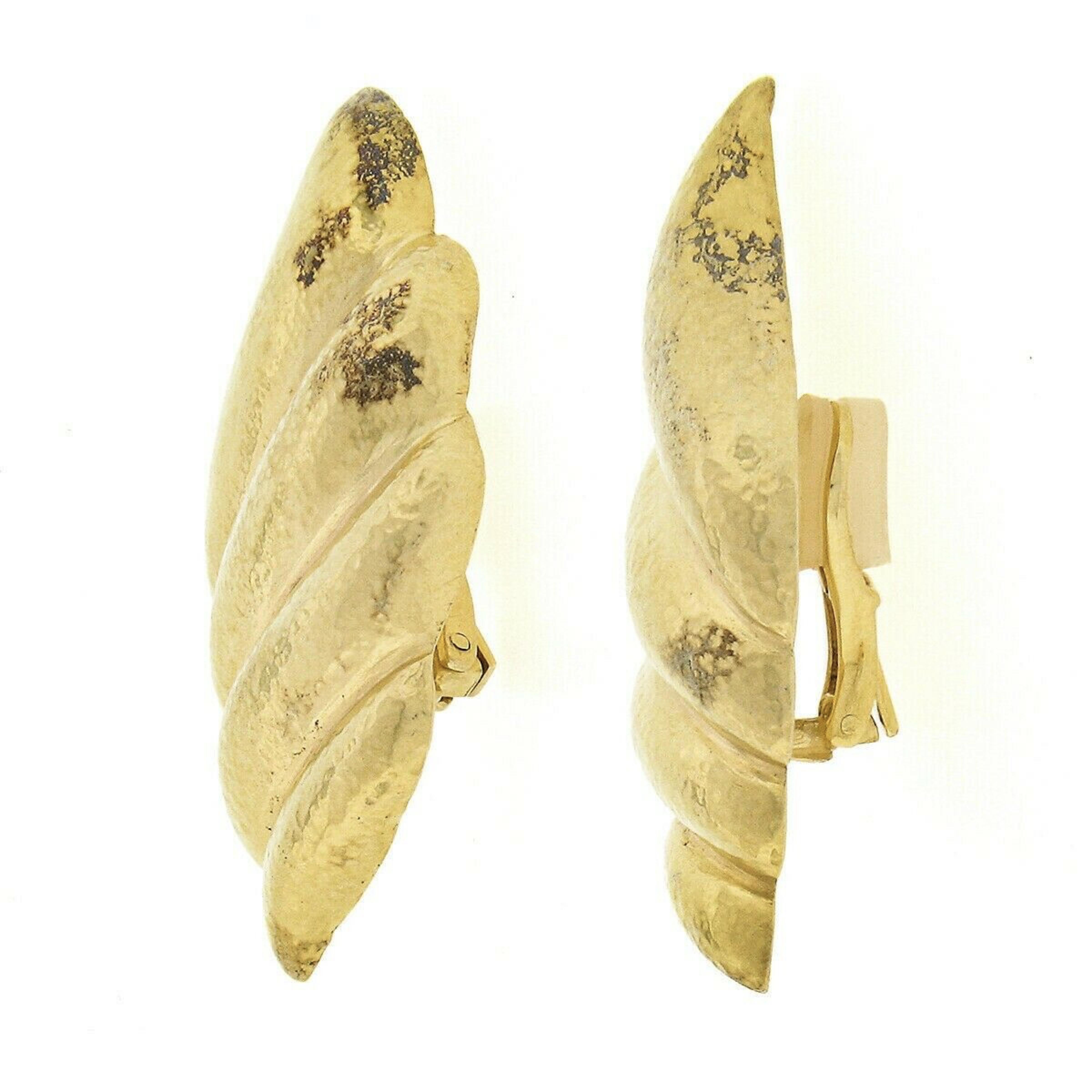 Zolotas 22K Yellow Gold Large Hammered Finish Ribbed Wing Flame Clip On Earrings 1