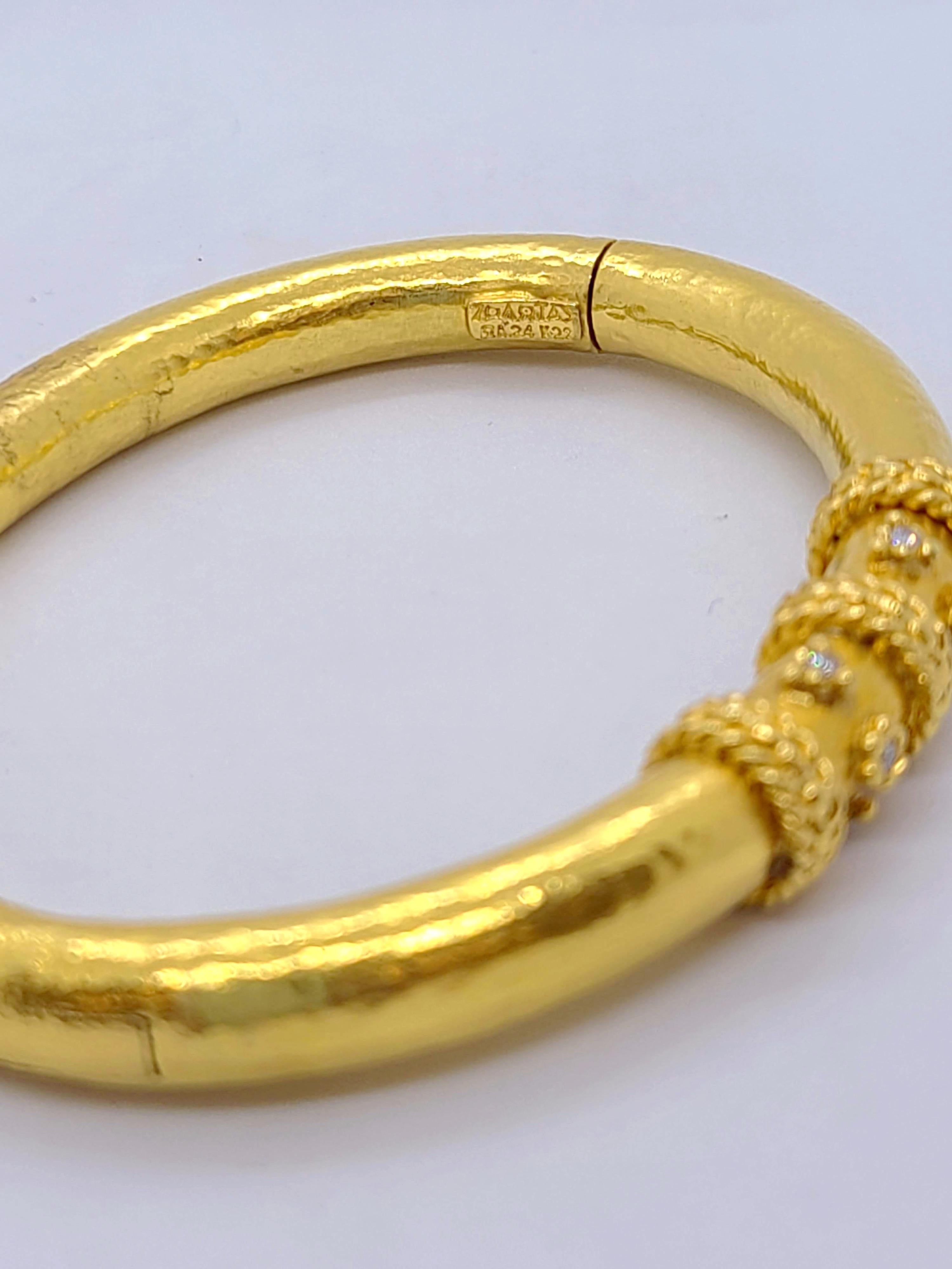 Women's or Men's Zolotas 22 Karat Yellow Gold and .26 Carat Diamond Hammered Bangle Bracelet