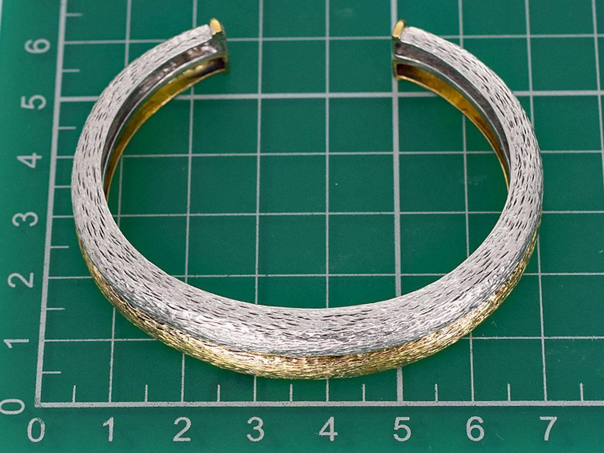 Women's or Men's Zolotas Bangle Bracelet 18 Karat Yellow Gold 950 Silver