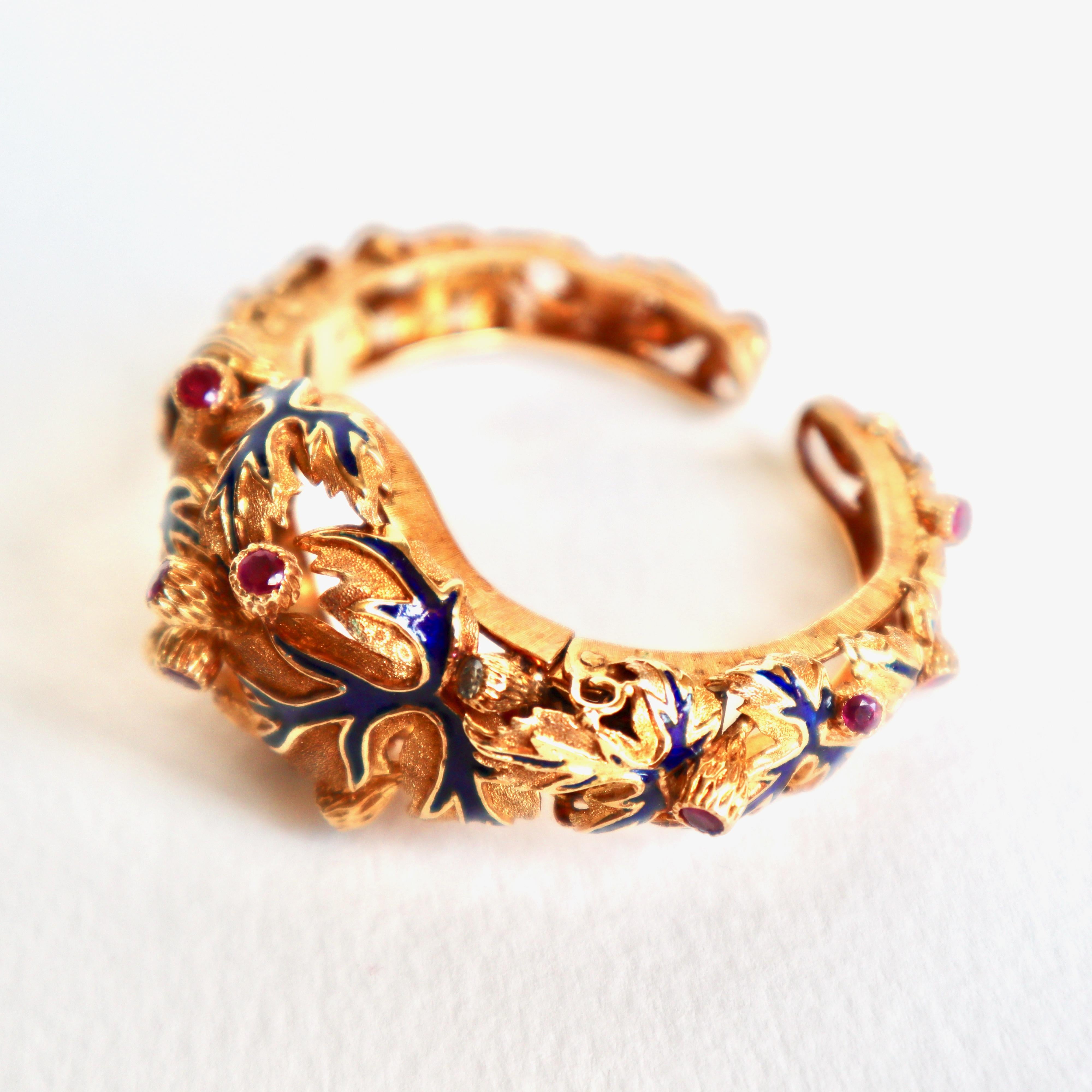 Bracelet Zolotas en or jaune 18 carats, émail, rubis et diamants, années 1970 Pour femmes en vente
