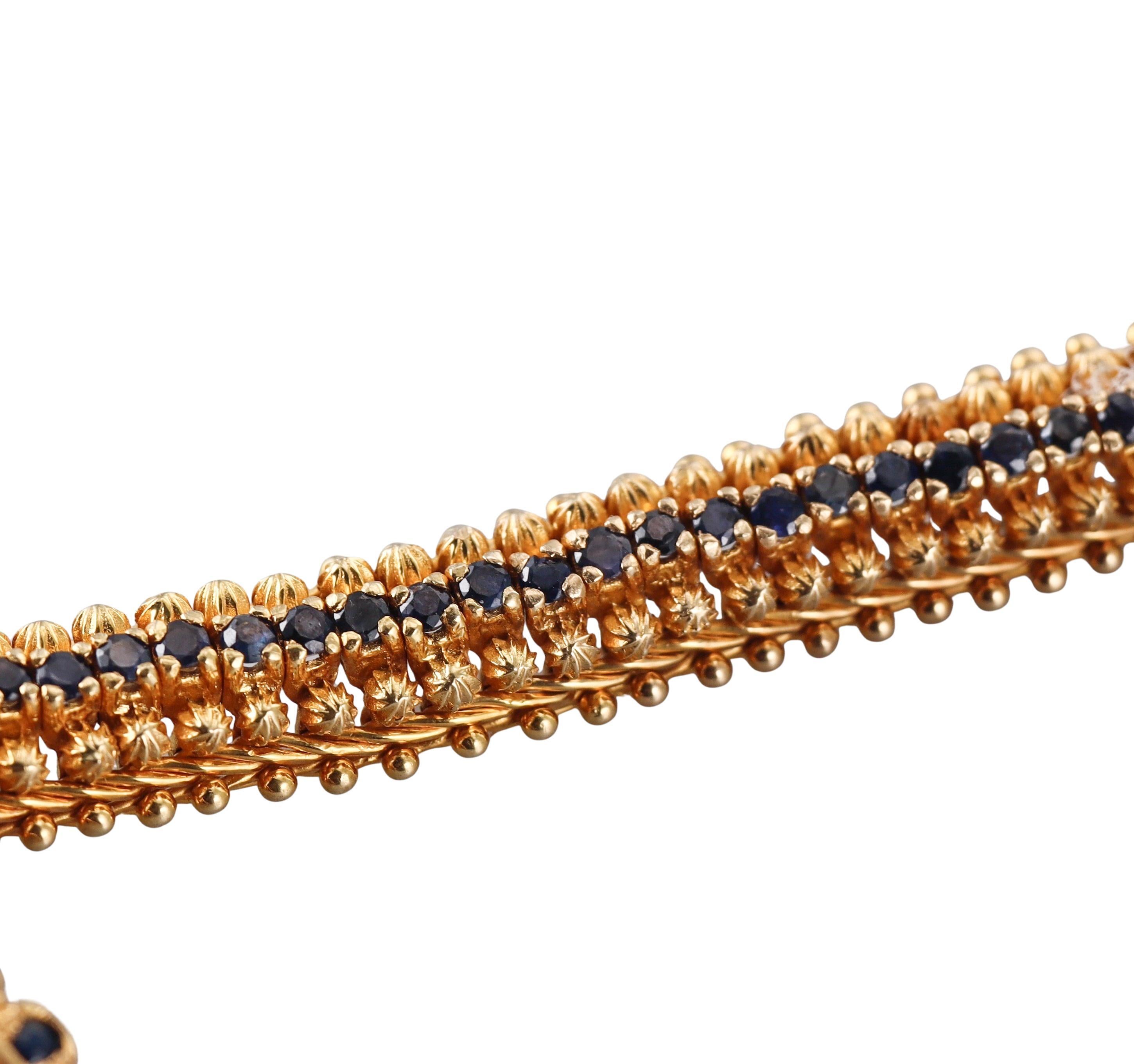 Zolotas Griechenland Rubin Saphir Smaragd 18k Gold Widderkopf Halskette (Smaragdschliff) im Angebot