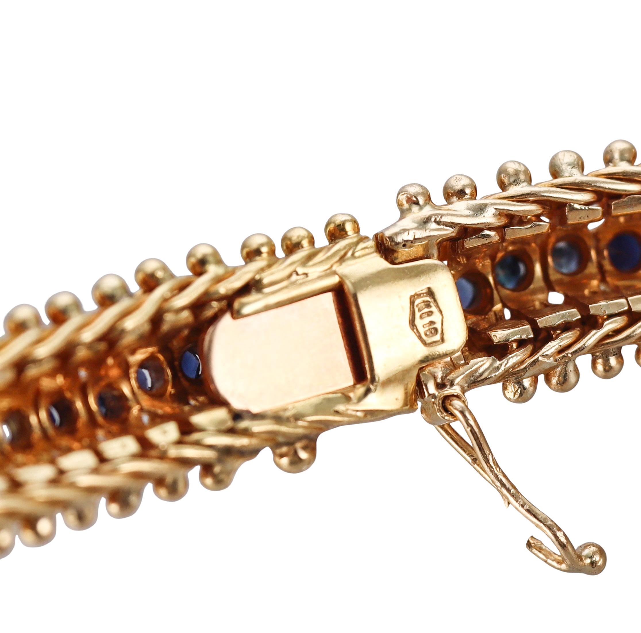 Zolotas Griechenland Rubin Saphir Smaragd 18k Gold Widderkopf Halskette für Damen oder Herren im Angebot
