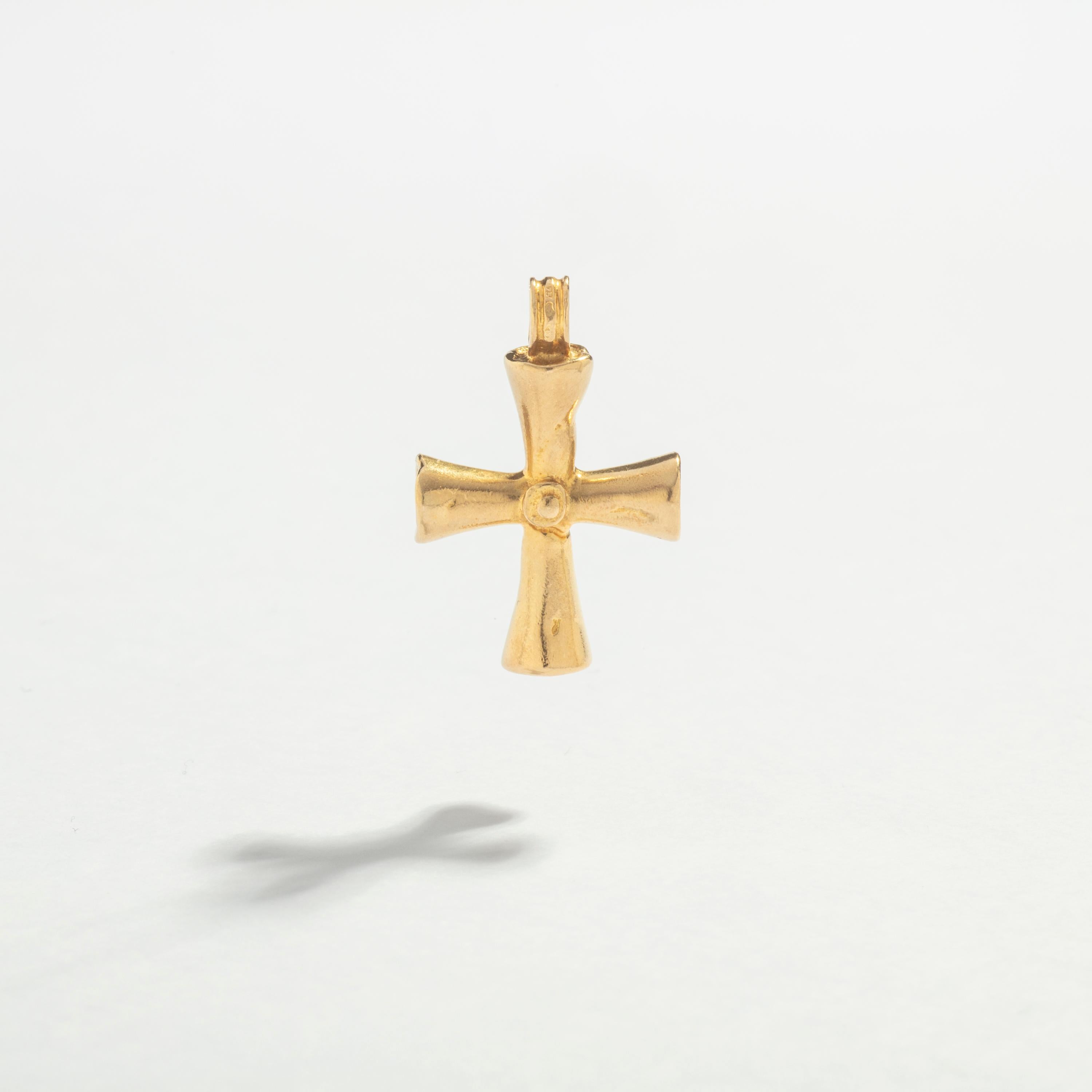 Women's or Men's Zolotas Greek Revival Cross Yellow Gold 18 Karat Pendant Charm