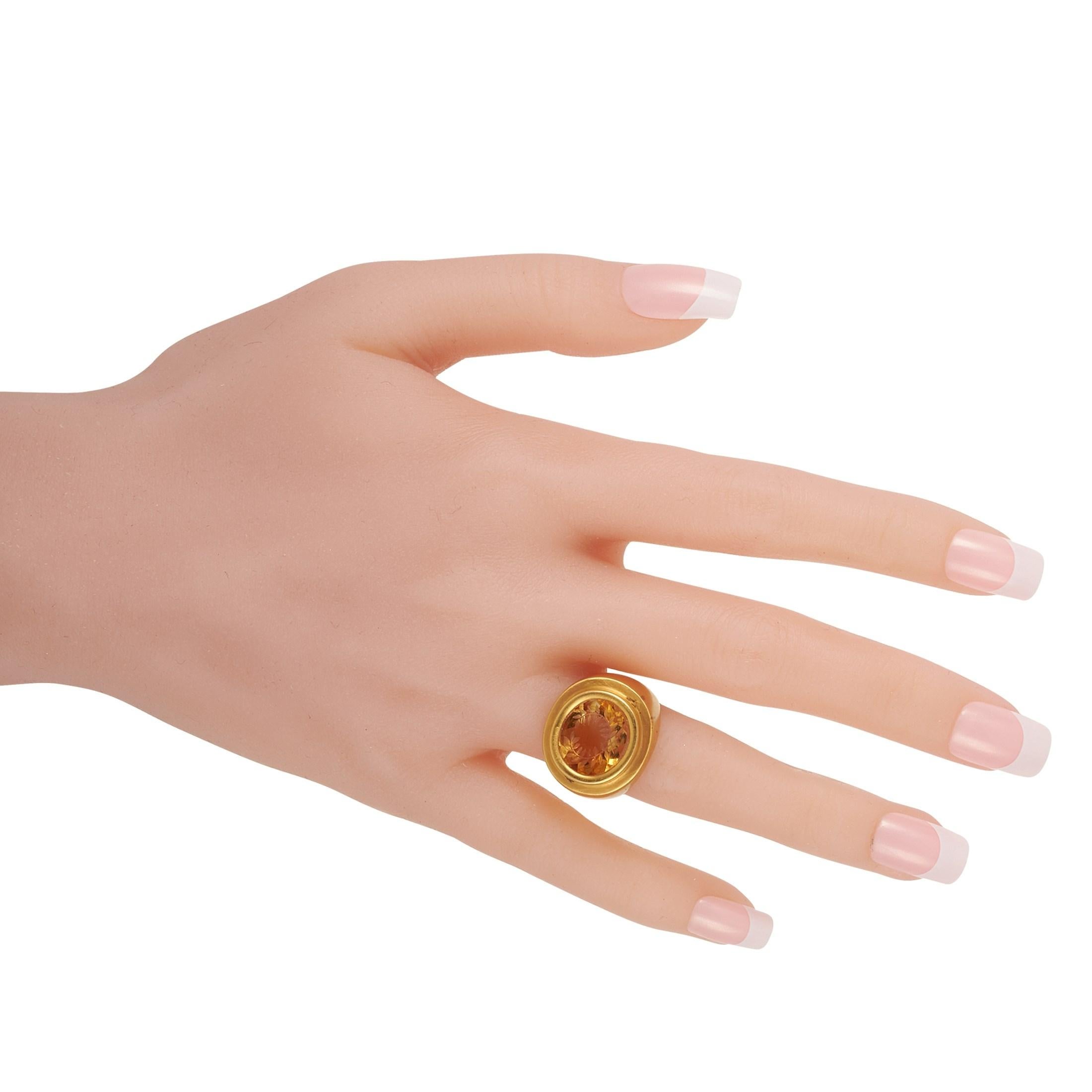 Mixed Cut Zolotas Intaglio 18 Karat Yellow Gold Citrine Vintage Ring