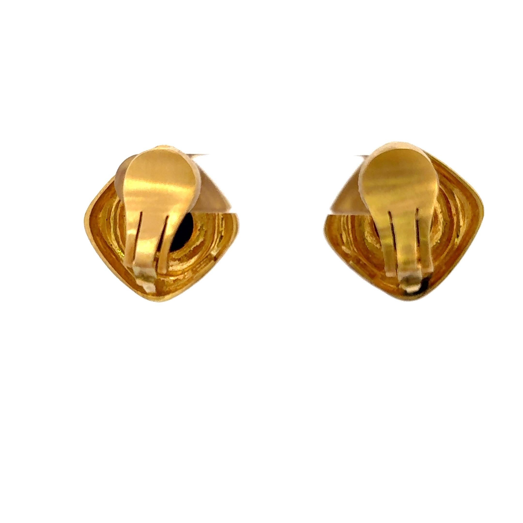 Zolotas Lapis Clip On Stud Earrings 22 Karat Yellow Gold 21.6 Grams For Sale 1