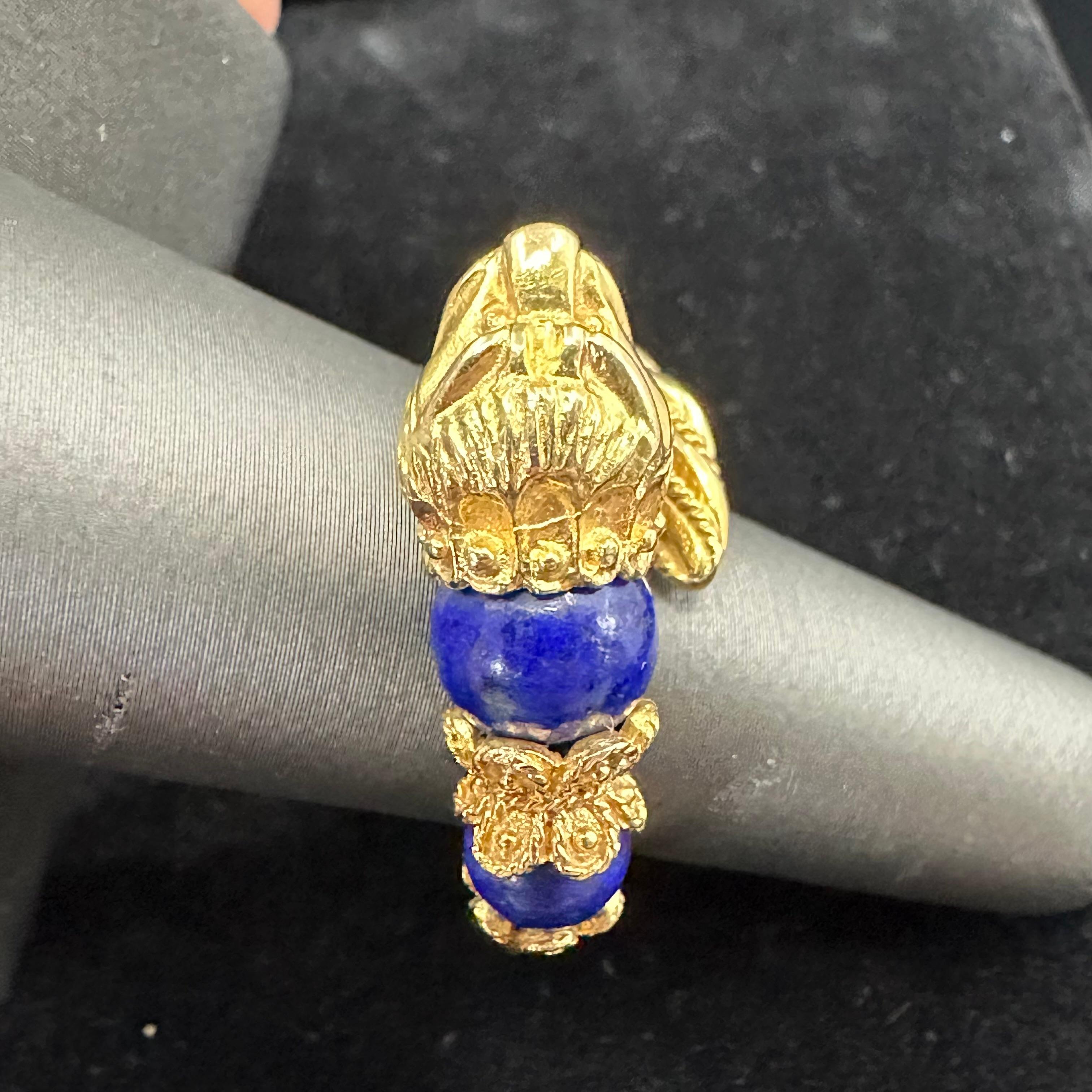 Neoclassical Zolotas Lion Head 18k Blue Lapis Ring For Sale