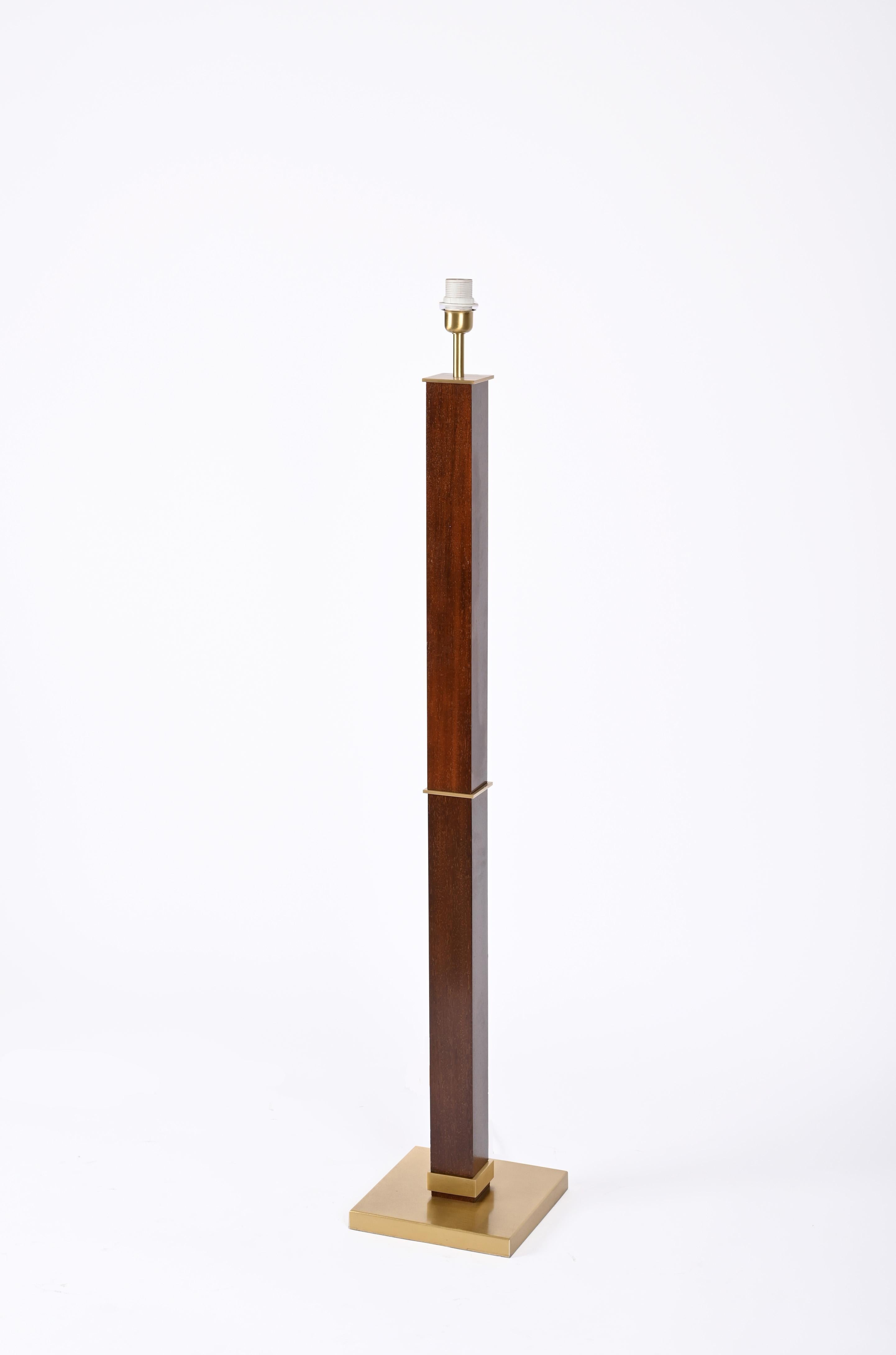 Zonca Voghera Minimale italienische Stehlampe aus Holz und Messing aus der Mitte des Jahrhunderts, 1980er Jahre im Angebot 3