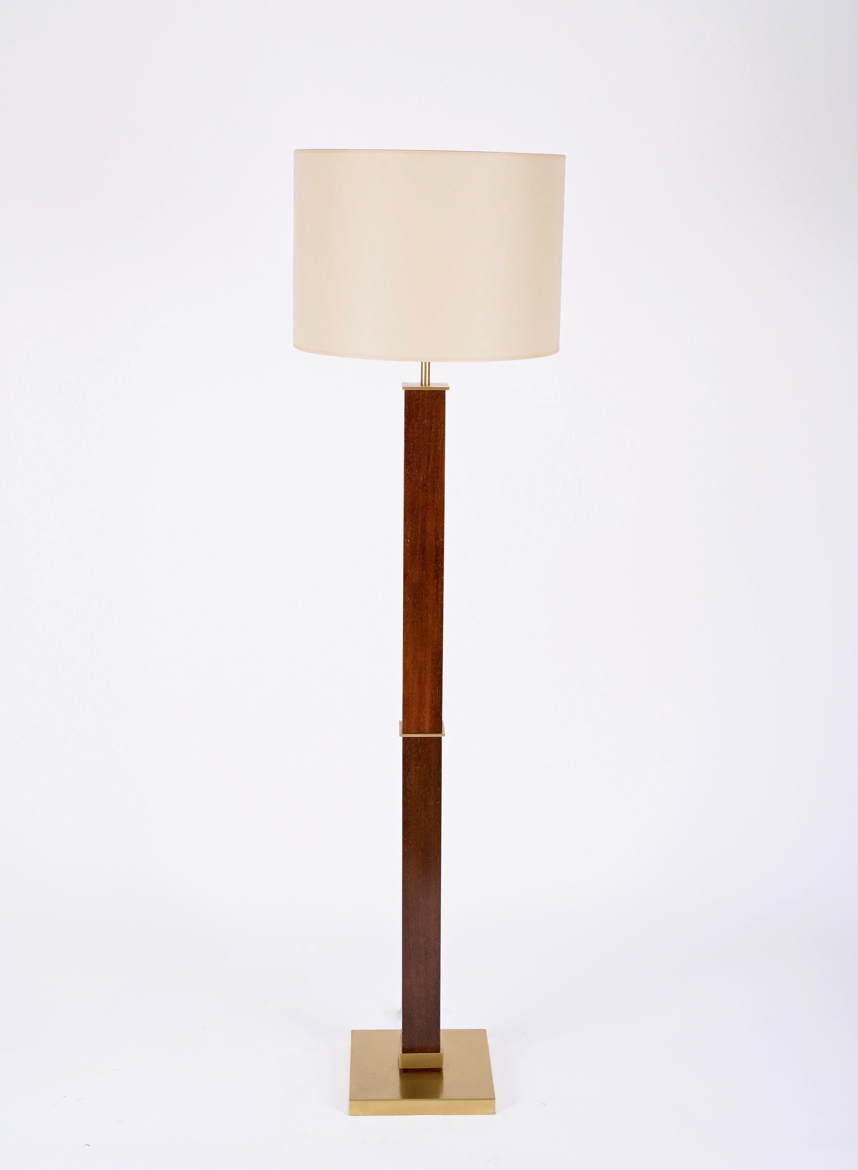 Zonca Voghera Minimale italienische Stehlampe aus Holz und Messing aus der Mitte des Jahrhunderts, 1980er Jahre (Ende des 20. Jahrhunderts) im Angebot