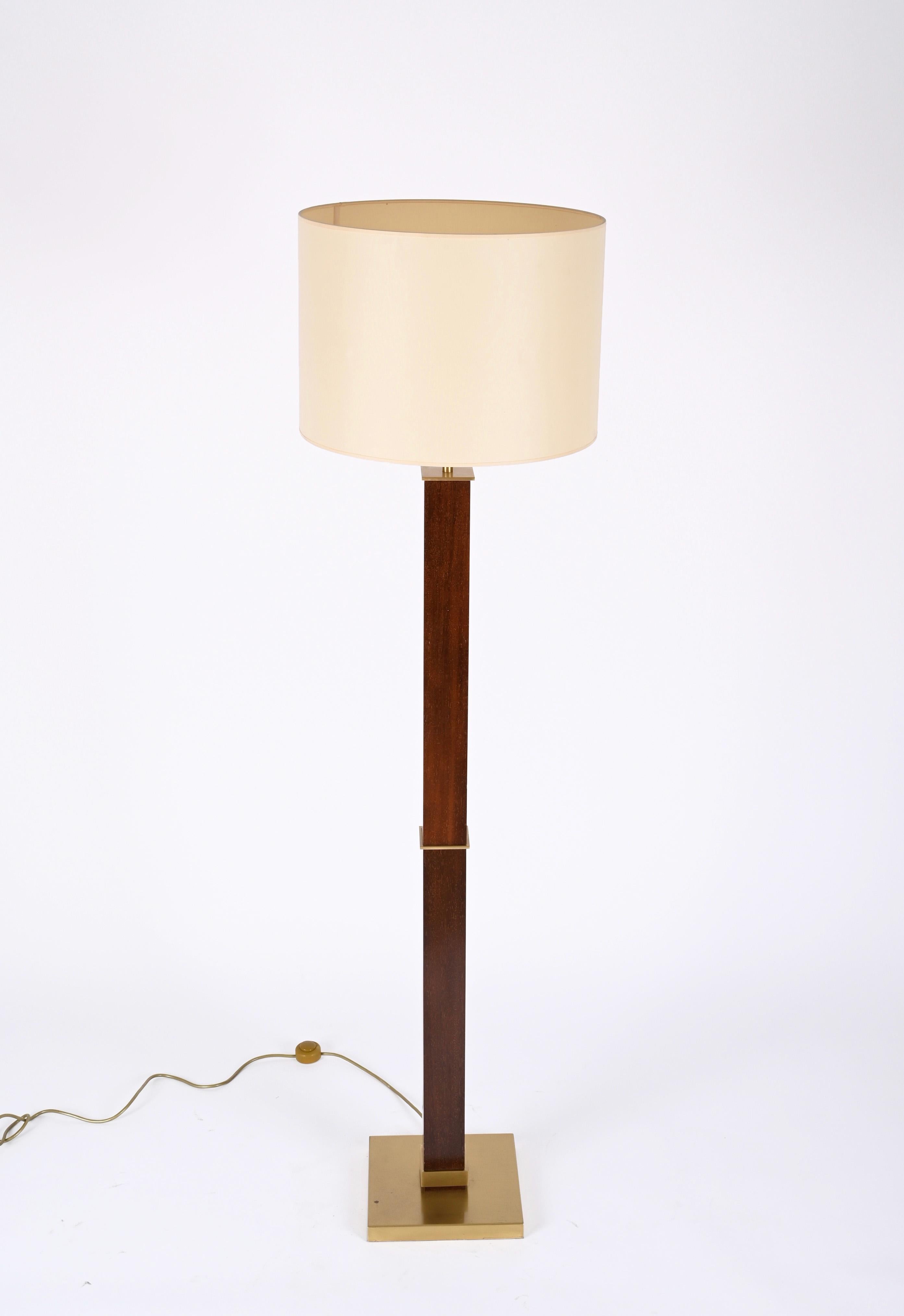 Zonca Voghera Minimale italienische Stehlampe aus Holz und Messing aus der Mitte des Jahrhunderts, 1980er Jahre im Angebot 2