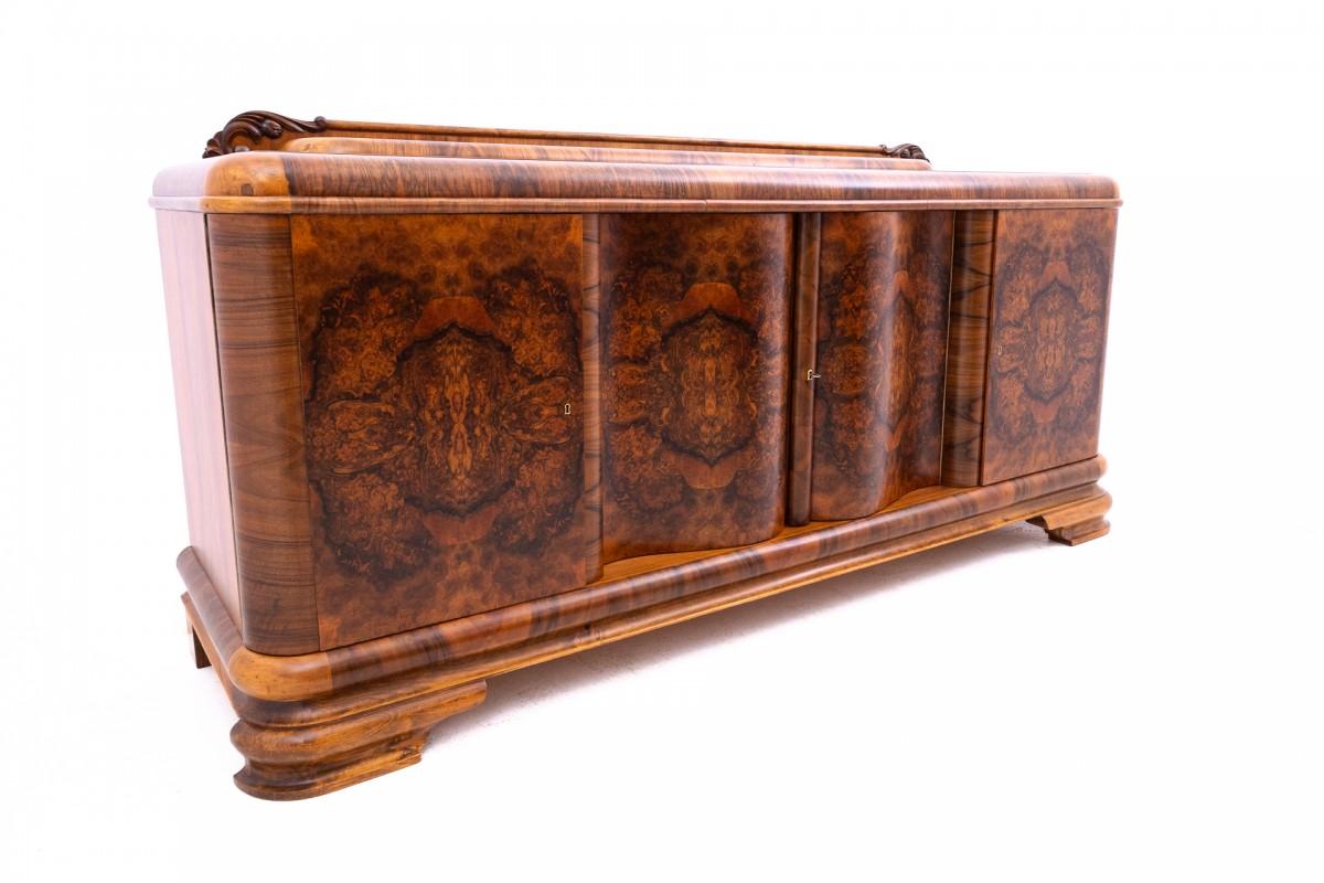 zoom_in Large Art Deco chest of drawers from the 1950s, Poland. After renovatio In Good Condition For Sale In Chorzów, PL