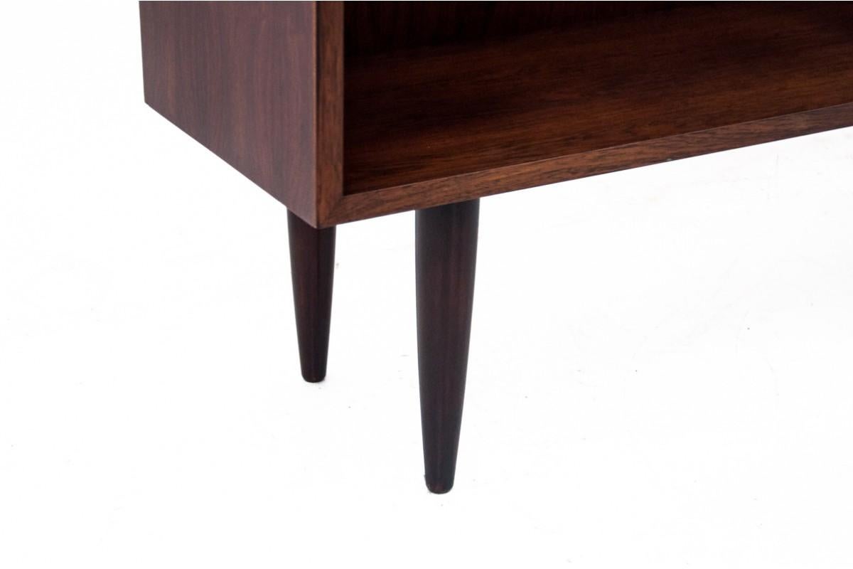 Rosewood shelf by Omann Jun, Denmark, 1960s. In Good Condition For Sale In Chorzów, PL