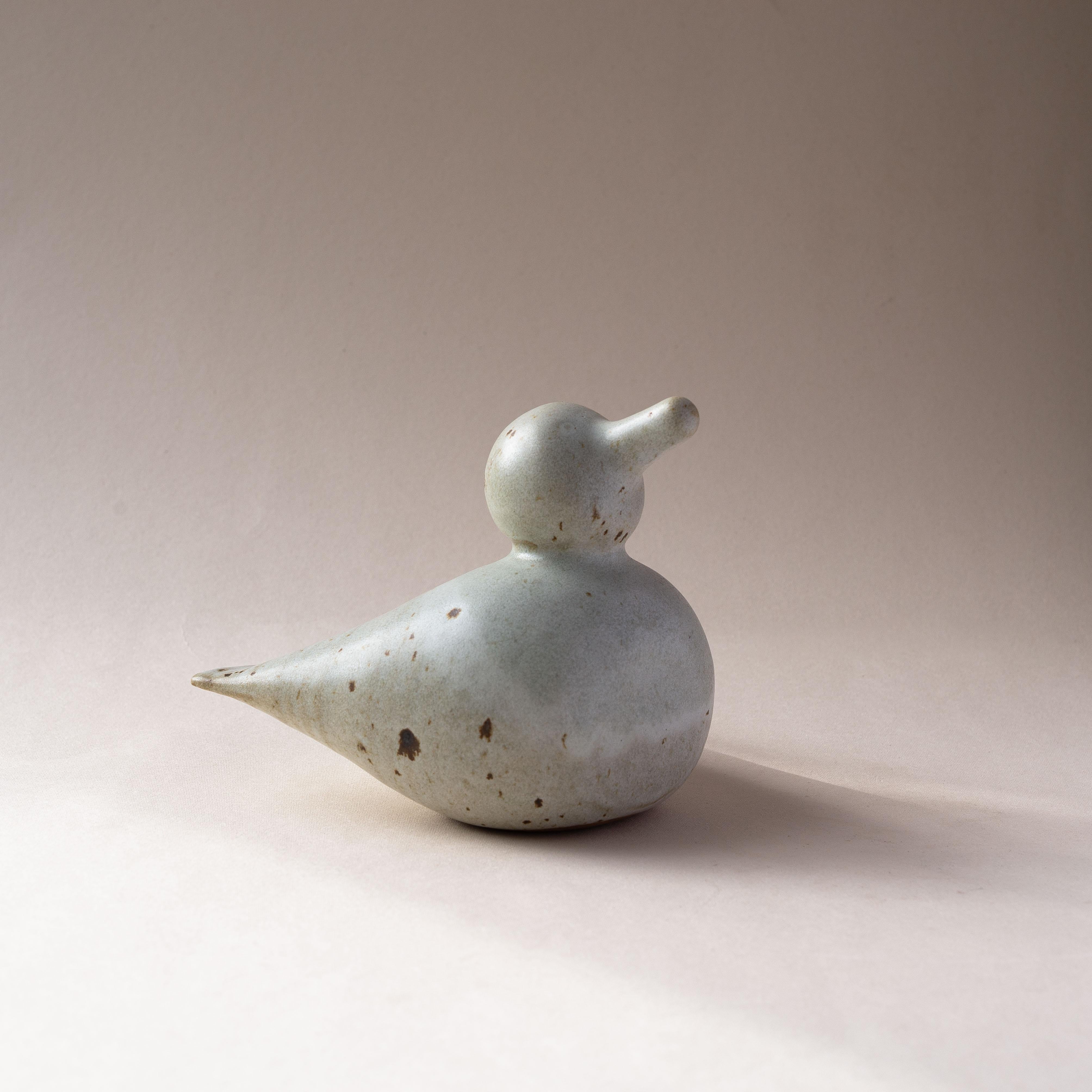 Mid-Century Modern Vase Zoomorphe en Céramique Fleur Grenouille - Vase Décoratif Animal Oiseau - France 1960s en vente