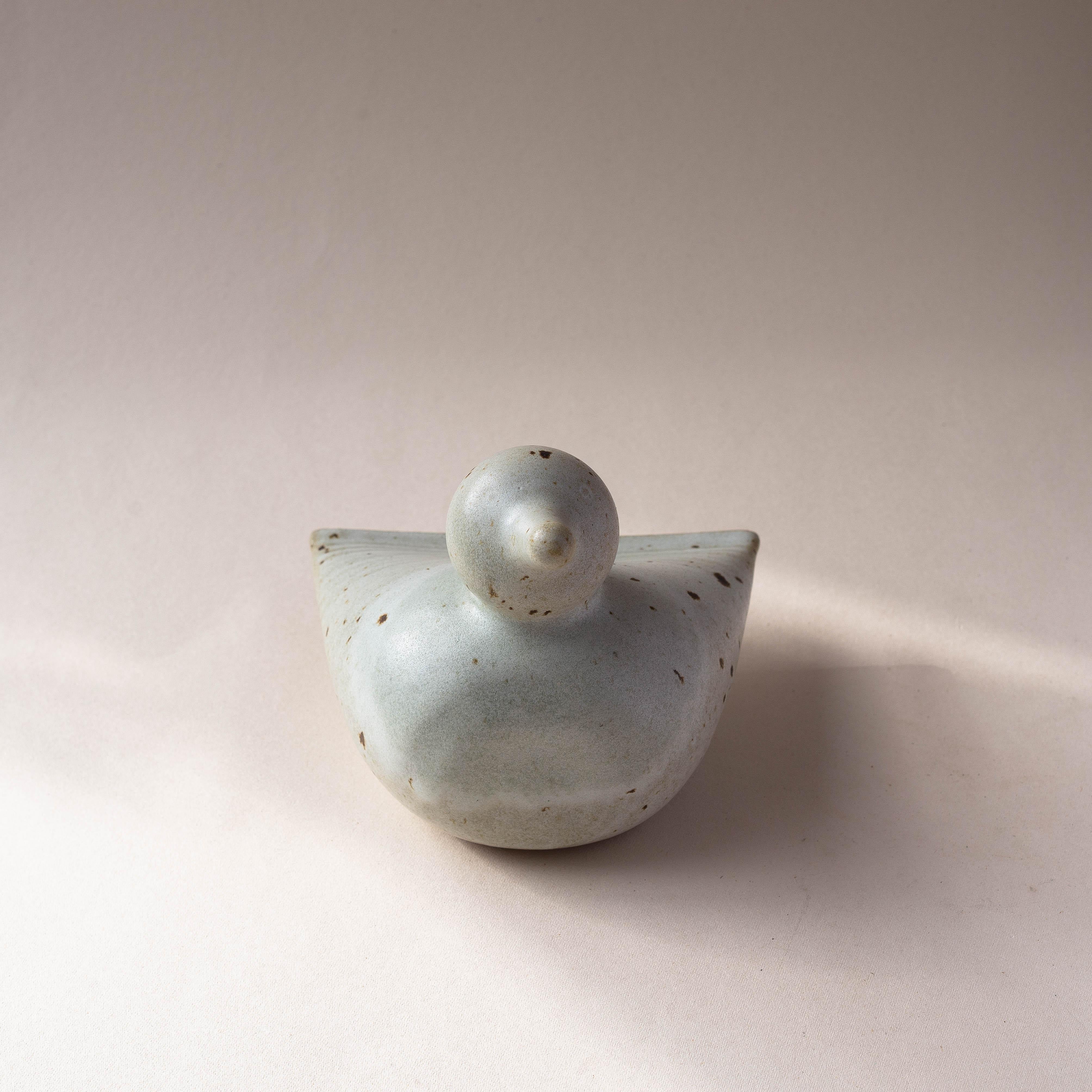 Émaillé Vase Zoomorphe en Céramique Fleur Grenouille - Vase Décoratif Animal Oiseau - France 1960s en vente