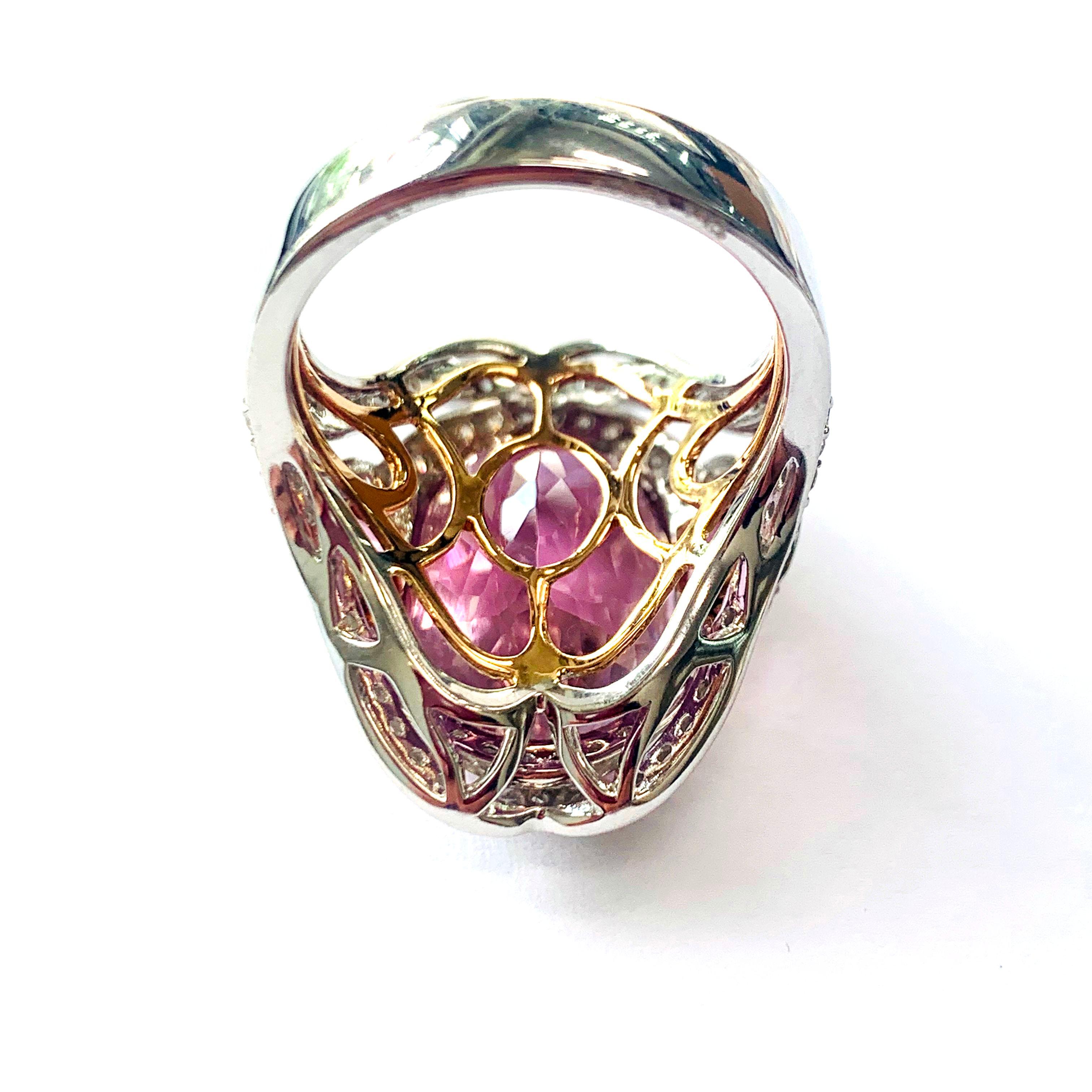 Art Nouveau Zorab Creation Anello di Kunzite Rosa da 14 Carati in vendita