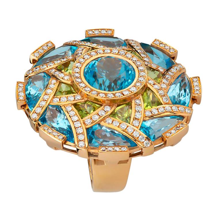 Anello Cocktail con Topazio Blu, Peridoto e Diamante Bianco di Zorab Creation in vendita
