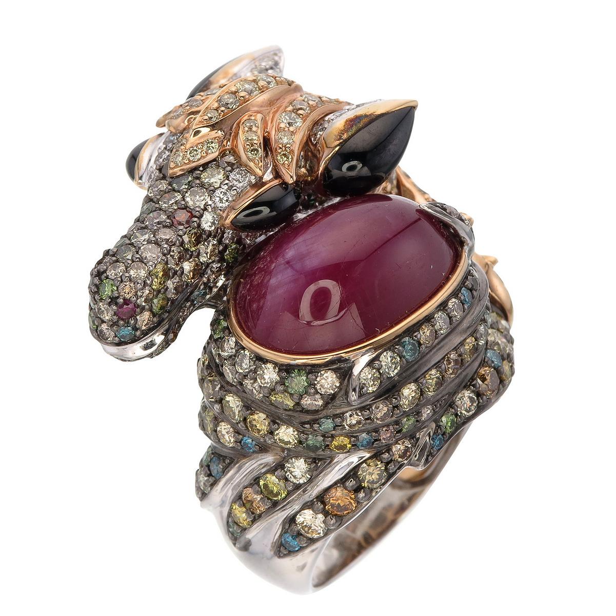 Behold the epitome of luxury and sophistication in the form of our exquisite Multi-Colored Diamond Ring, expertly designed to captivate the hearts of horse enthusiasts and connoisseurs of fine jewelry alike. Crafted with precision and passion, this