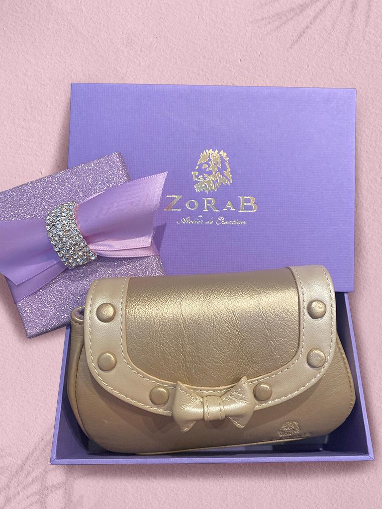 Zorab Creation The Equine Elegance Ring: Eine faszinierende Symphonie aus Diamanten für Damen oder Herren im Angebot