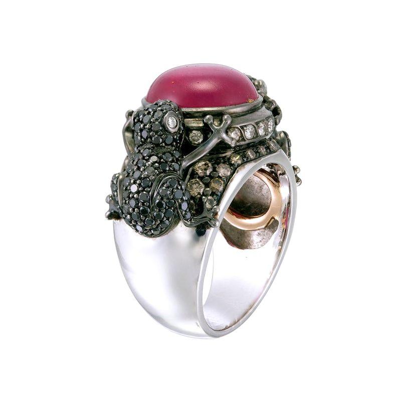 Cabochon Zorab Creation Twin Frogs Designer Ring in Ruby, White, Black and Brown Diamonds For Sale