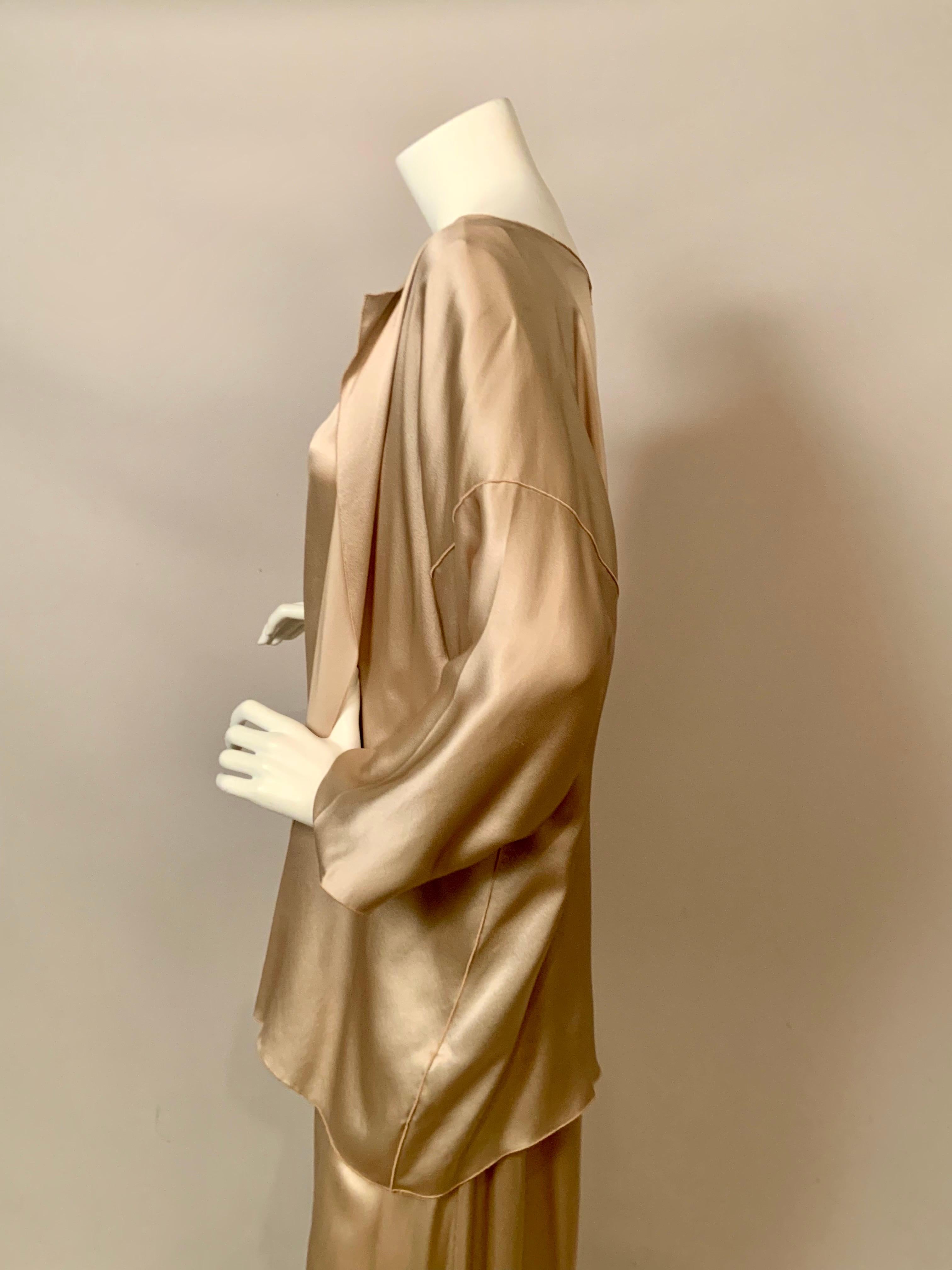 De las mujeres Zoran Conjunto de noche de tres piezas en charmeuse de seda color champán en venta