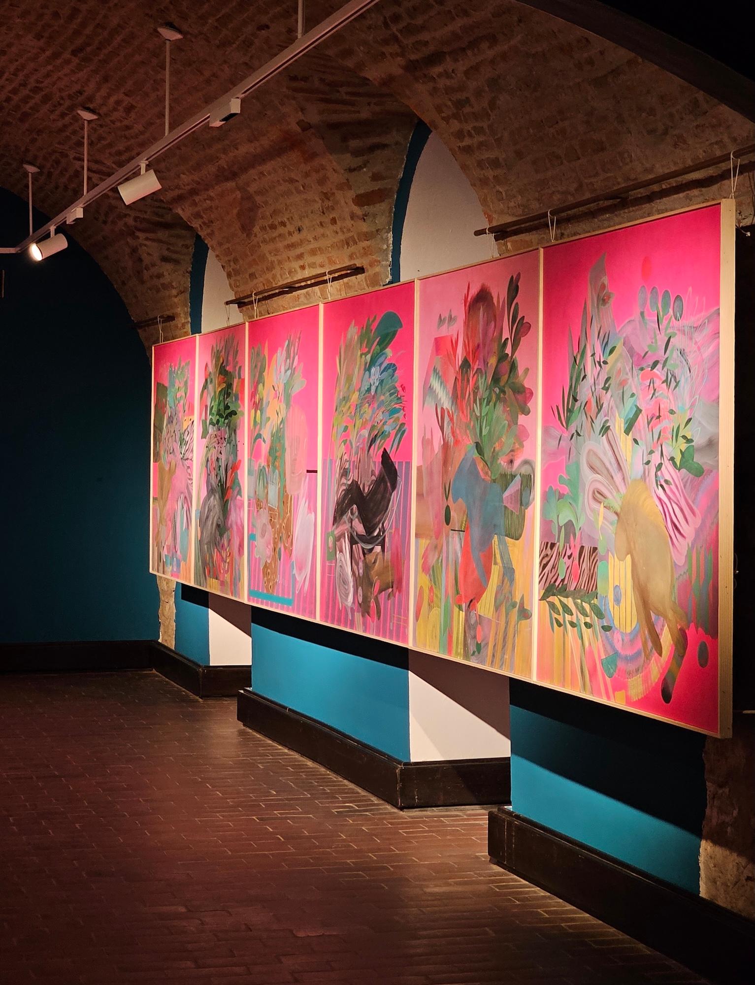 Gärten V von Zoran Šimunović - Großformatiges Gemälde, rosa, leuchtende Farben im Angebot 2