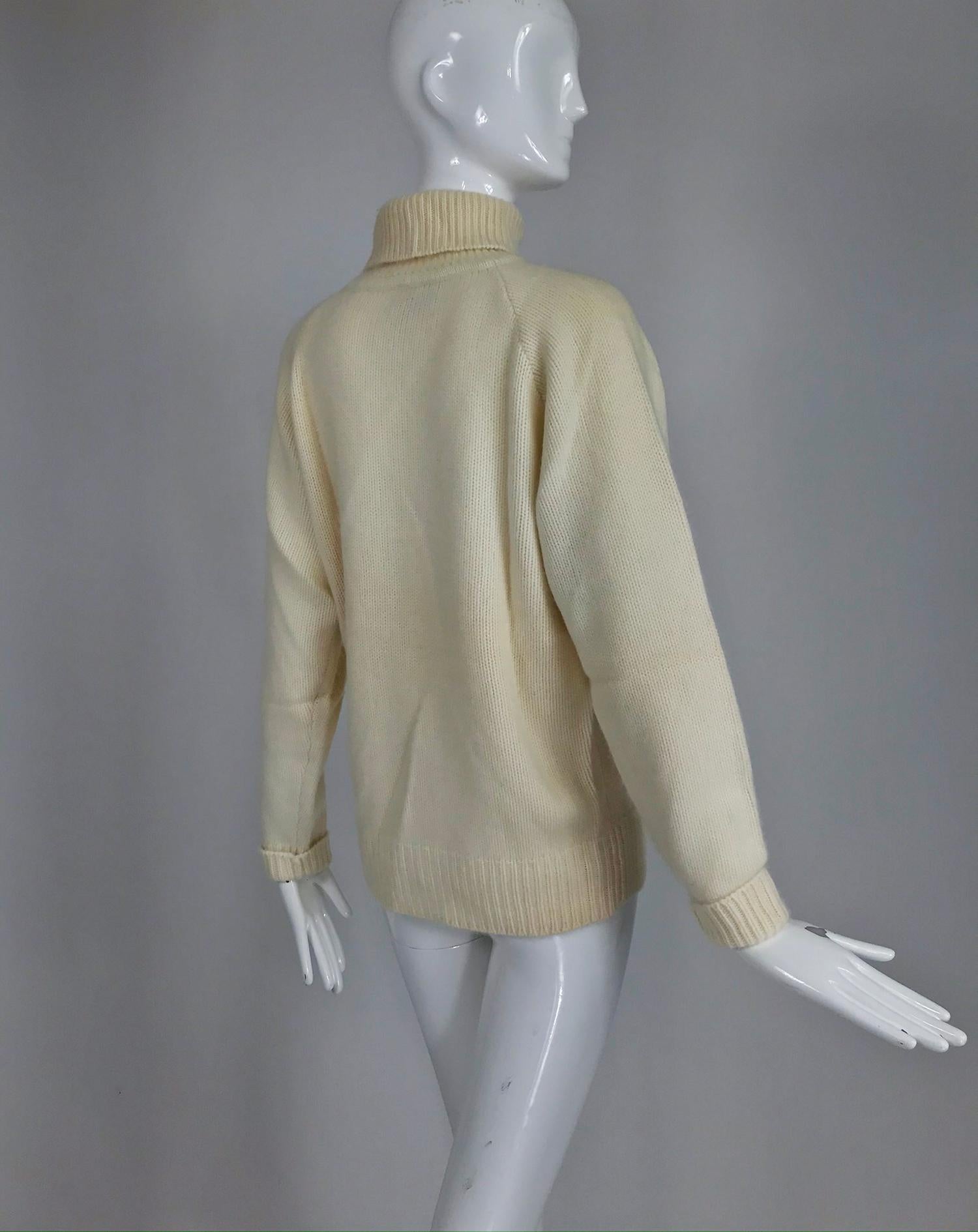 Zoran Off White Chunky Cashmere Turtleneck Sweater 1990s 3