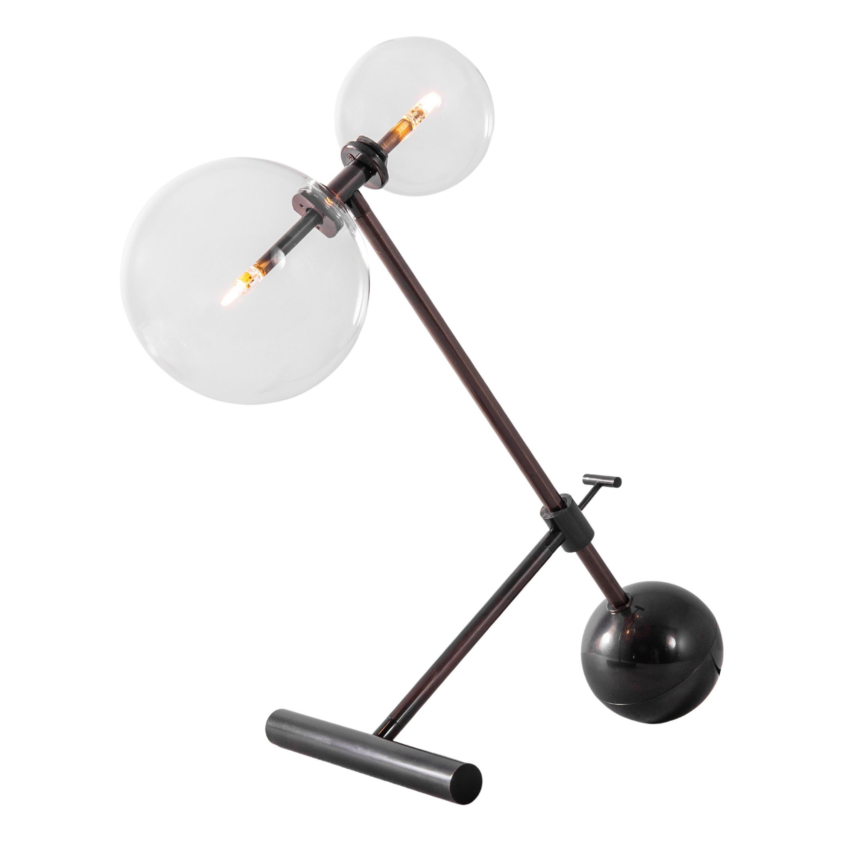Zosia-Tischlampe aus schwarzem Rotguss von Schwung