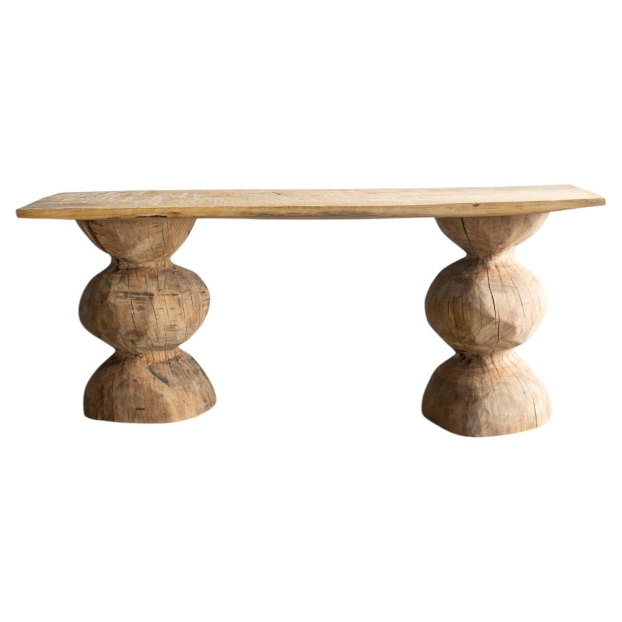 Consolle Zougei Stile Tribale 1