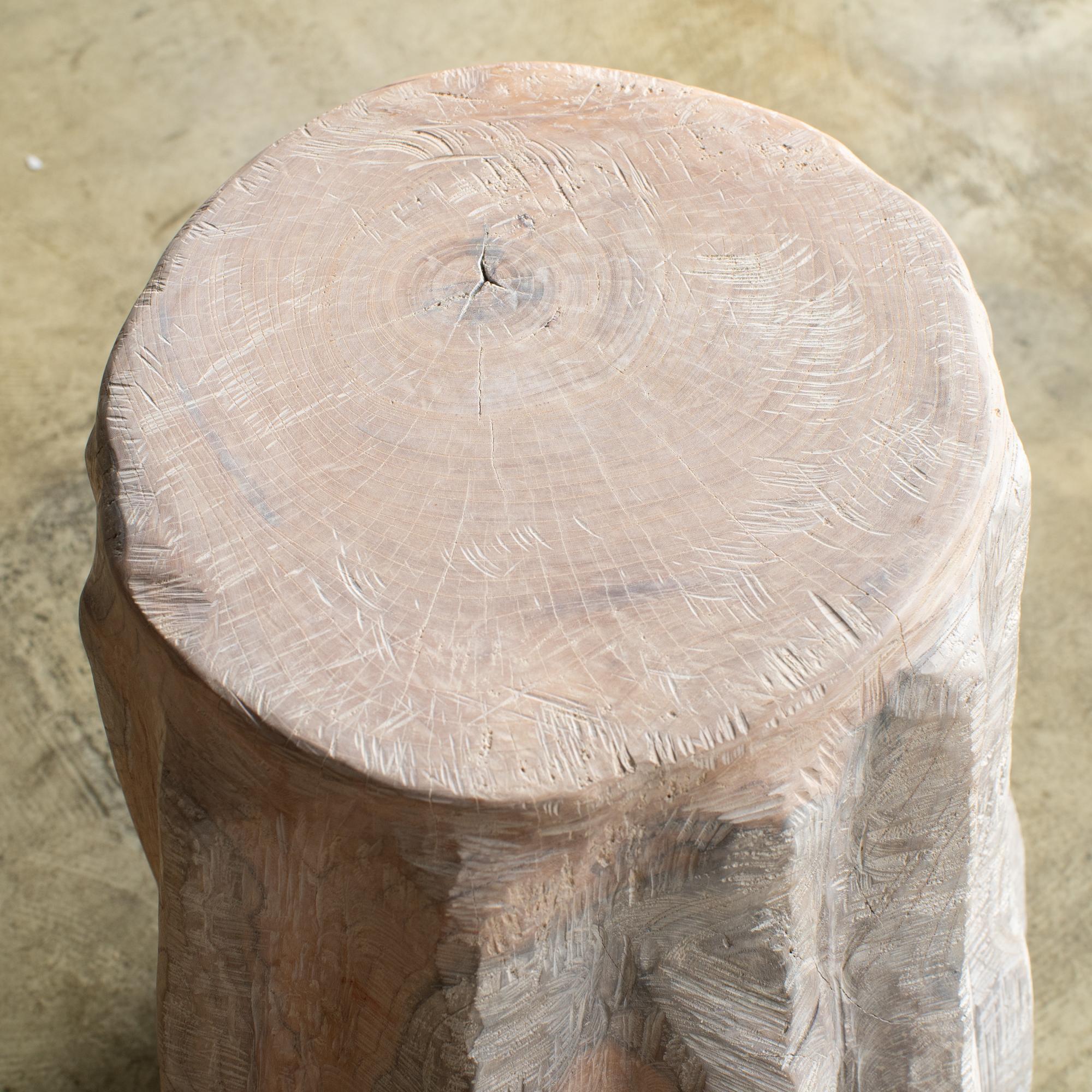 Zougei Sculptural Side Table Stool pale tone 2 tribal style Neuf - En vente à Shibuya-ku, Tokyo