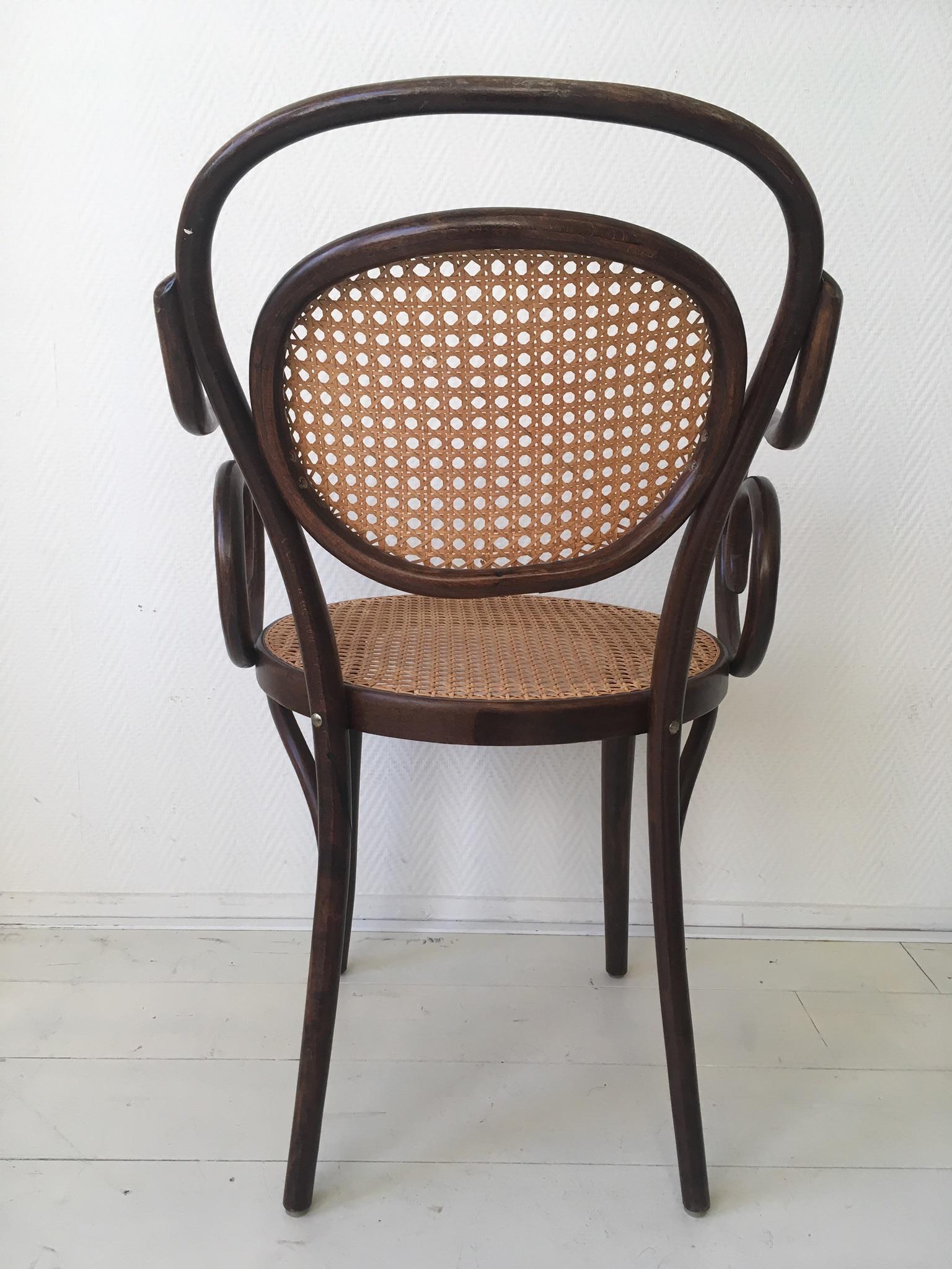 ZPM Radomsko, Former Thonet, No. 11 Bentwood and Rattan Dining Room Chairs In Good Condition In Schagen, NL