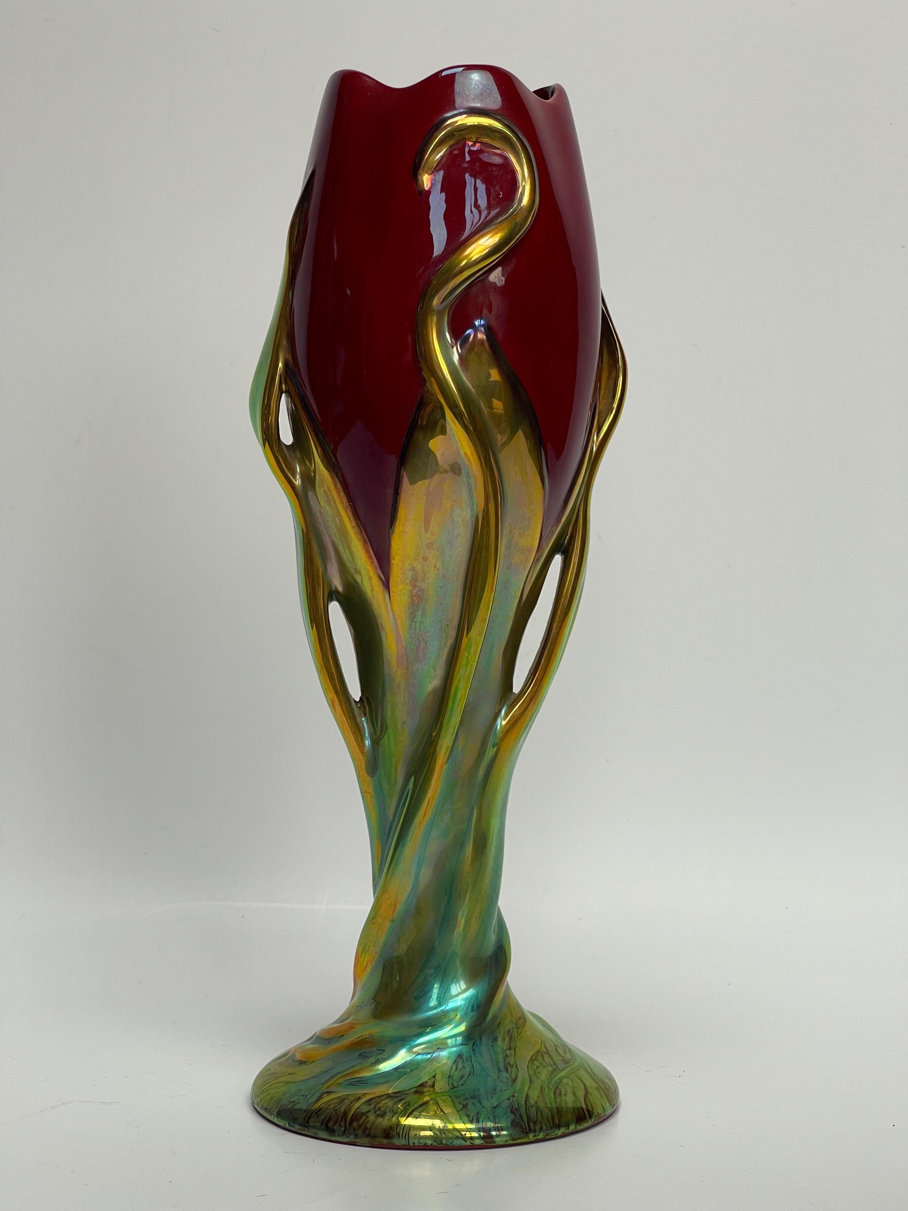 Zsolnay Pecs Art Nouveau Vase métallique en éosine en vente 7