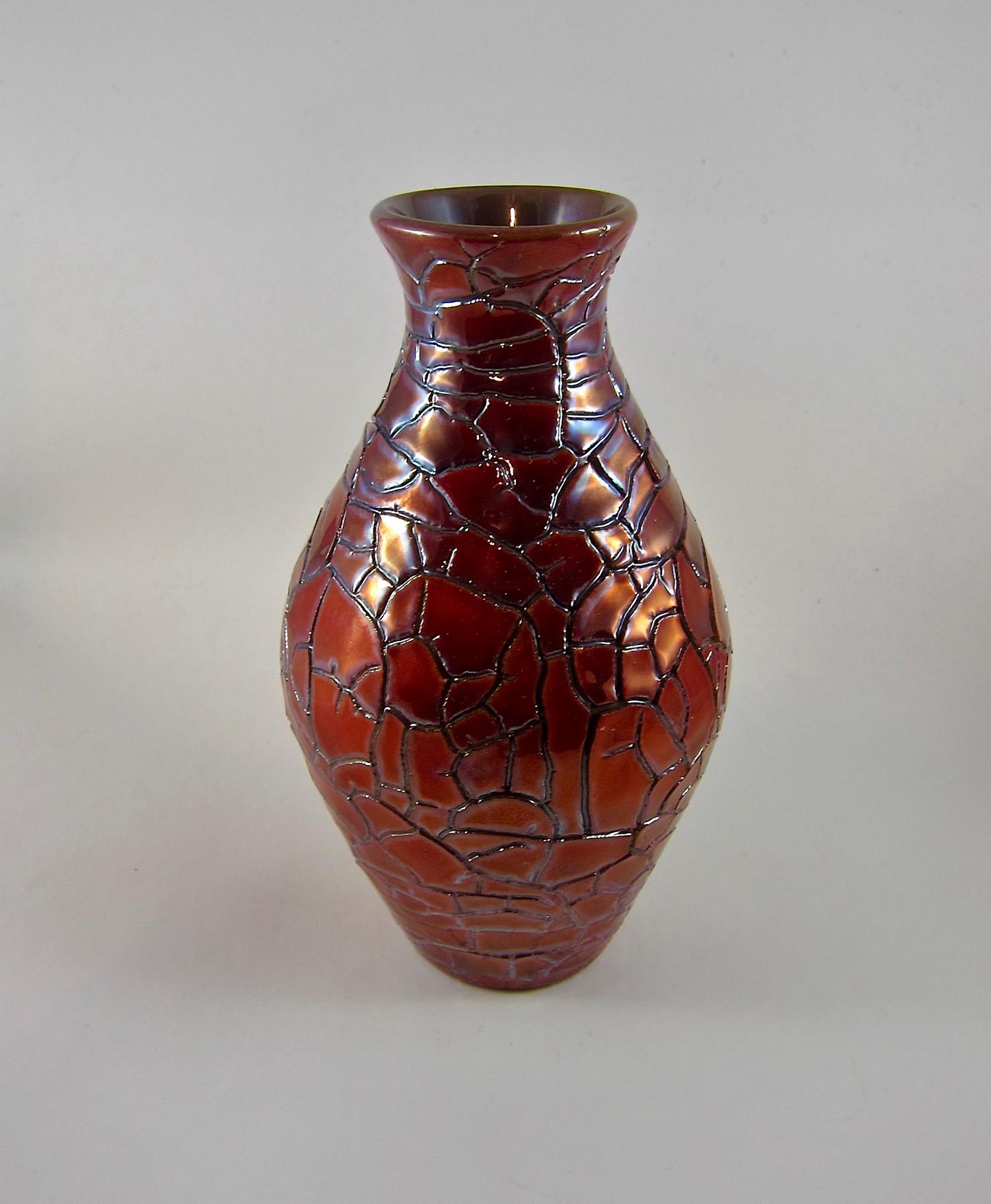 red crackle glass vase