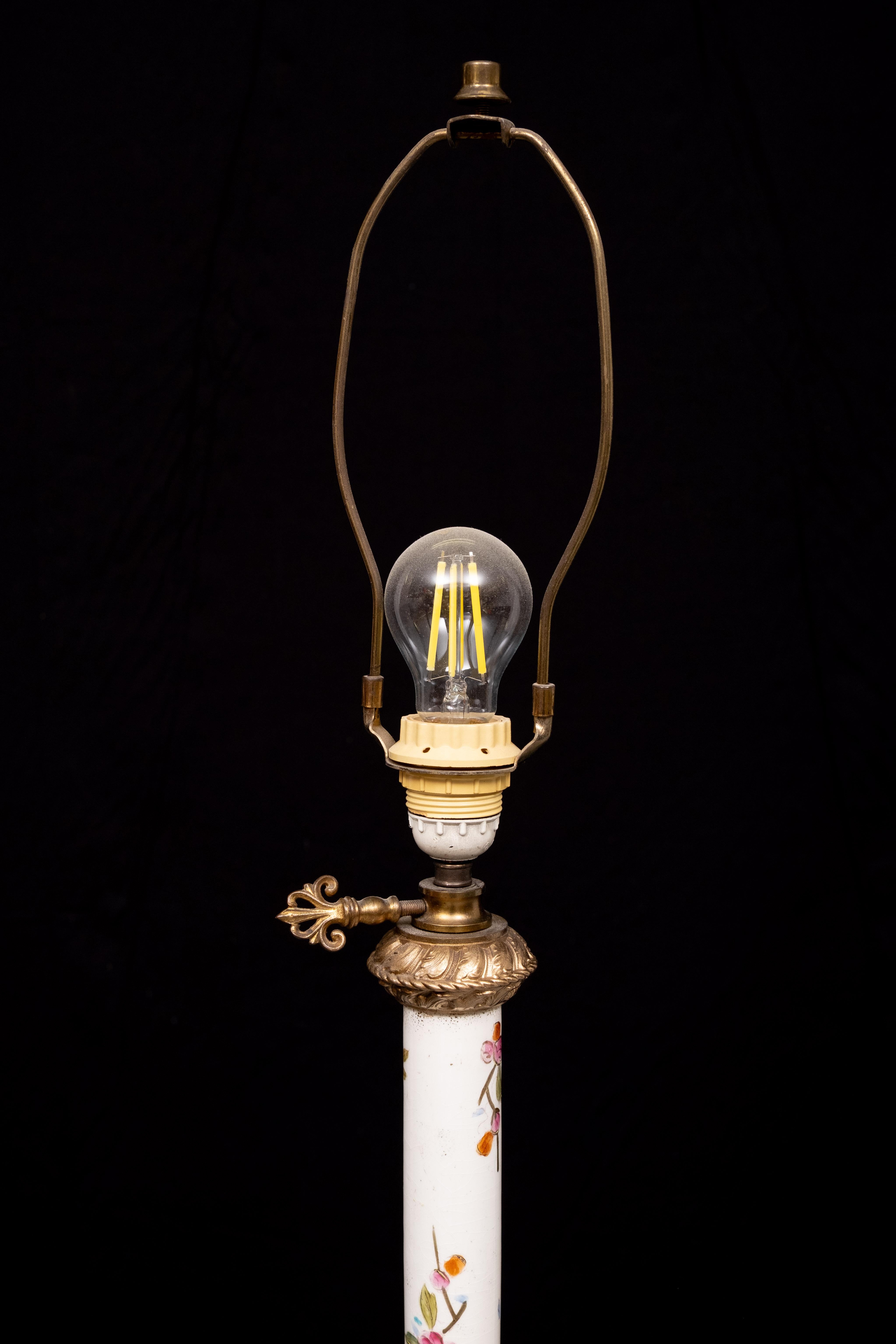 Lampada da terra in porcellana Zsolnay in metallo dorato  1870 ungherese in vendita 3