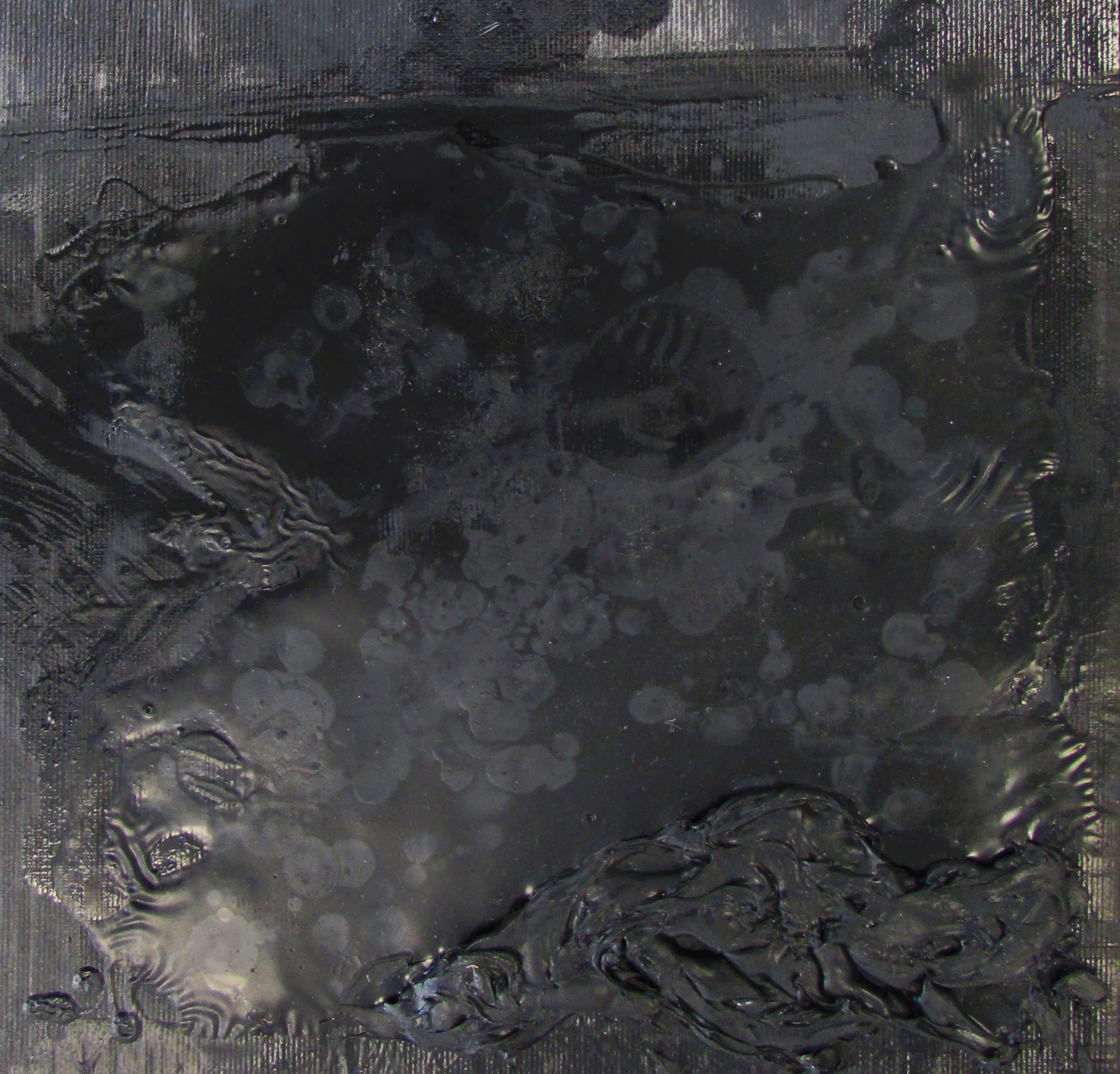 Sans titre 03 [Dissection de l'inconnu 03], 2015 - 2016
Technique mixte : peinture à l'huile, adhésif sur toile montée sur OSB
12.6 × 9.1 × 0.4 in
32 × 23 × 1 cm
(Signé au verso)

L'œuvre de Zsolt Berszán parle de répulsion et de fascination et, en