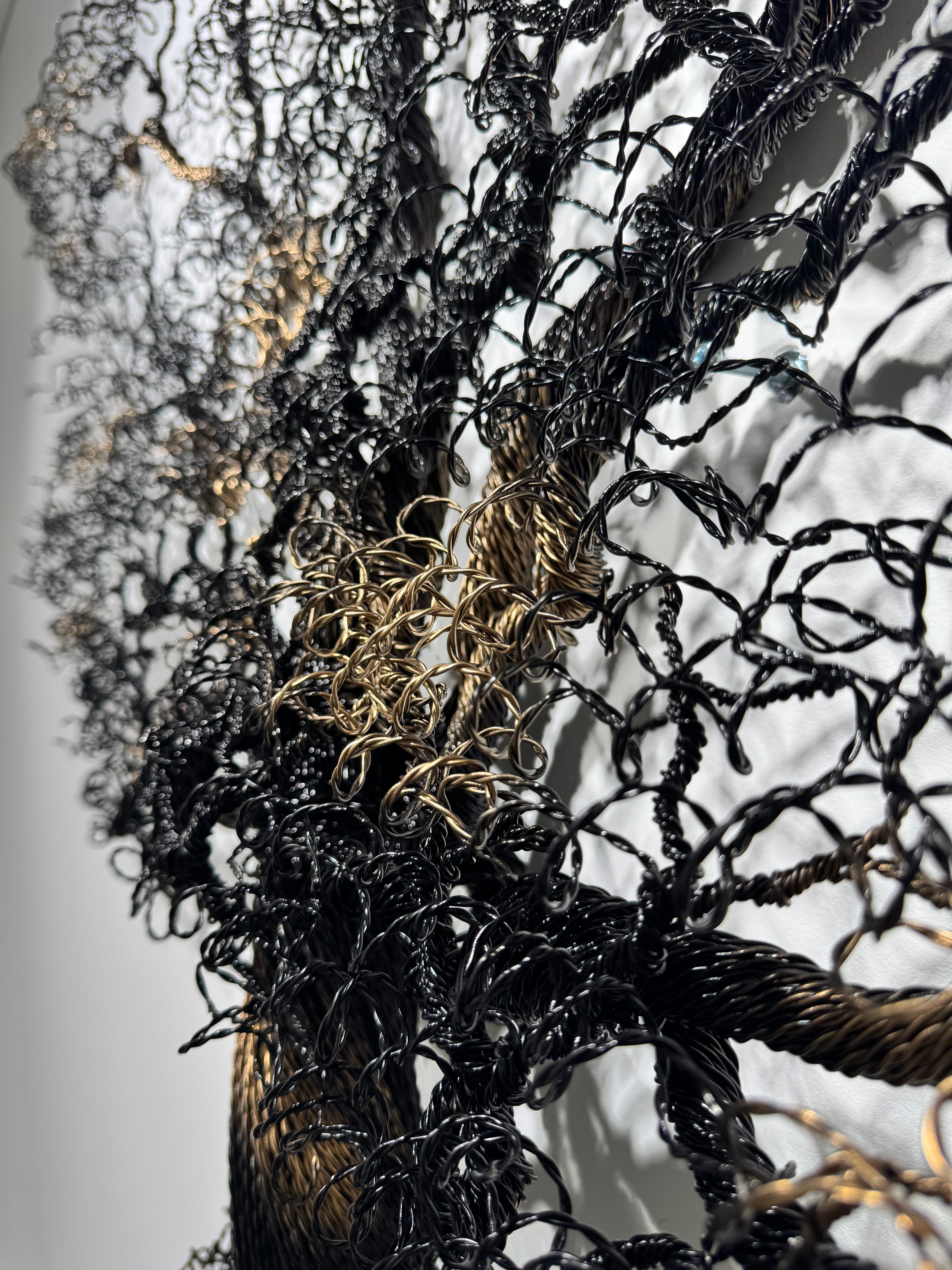 Oak , Zsuzsanna Györgyövics - Sculpture murale en vente 7