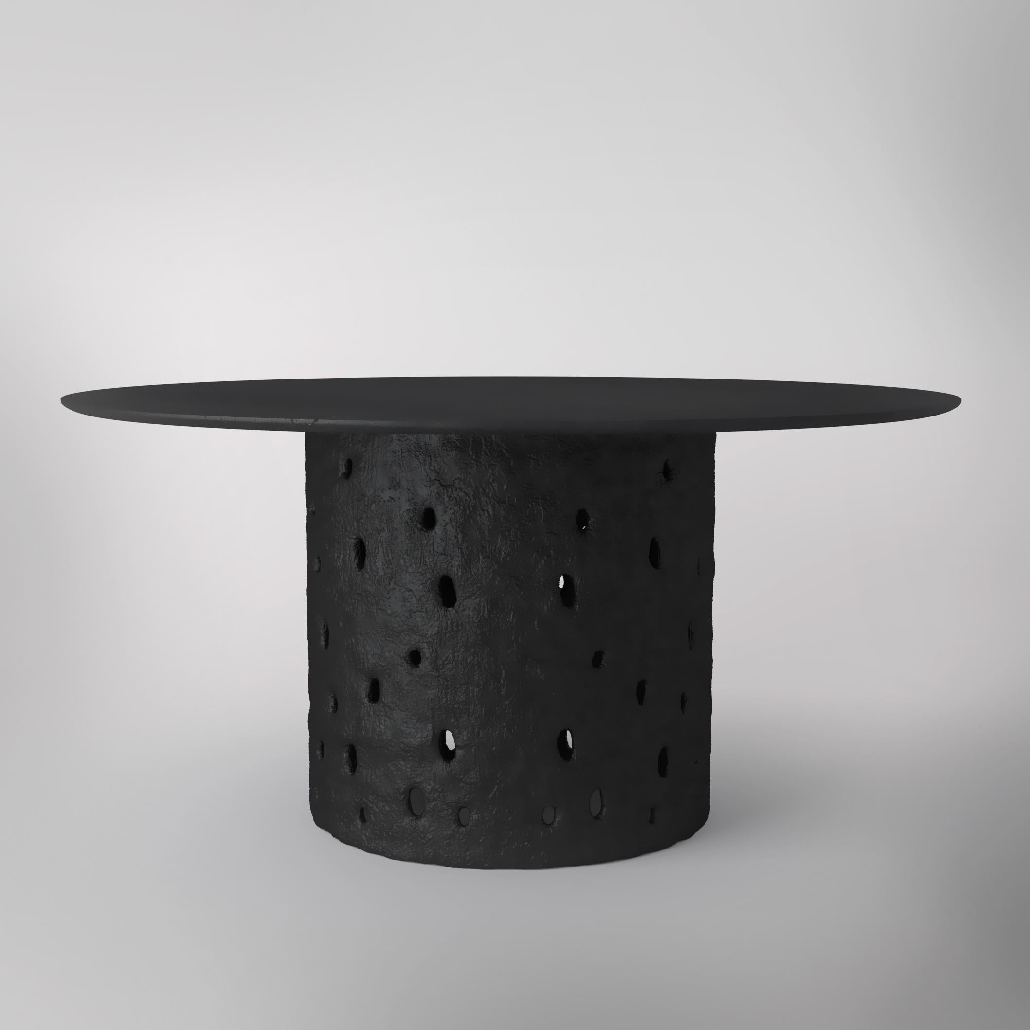 Table Ztista de Faina
Design/One : Victoriya Yakusha.
Dimensions : 150 cm x H 75 cm
Matériau : Cadre en acier recyclé et matériau vivant ZTISTA - un mélange de cellulose, d'argile, de copeaux de bois de fibre de lin, de couverture en biopolymère.