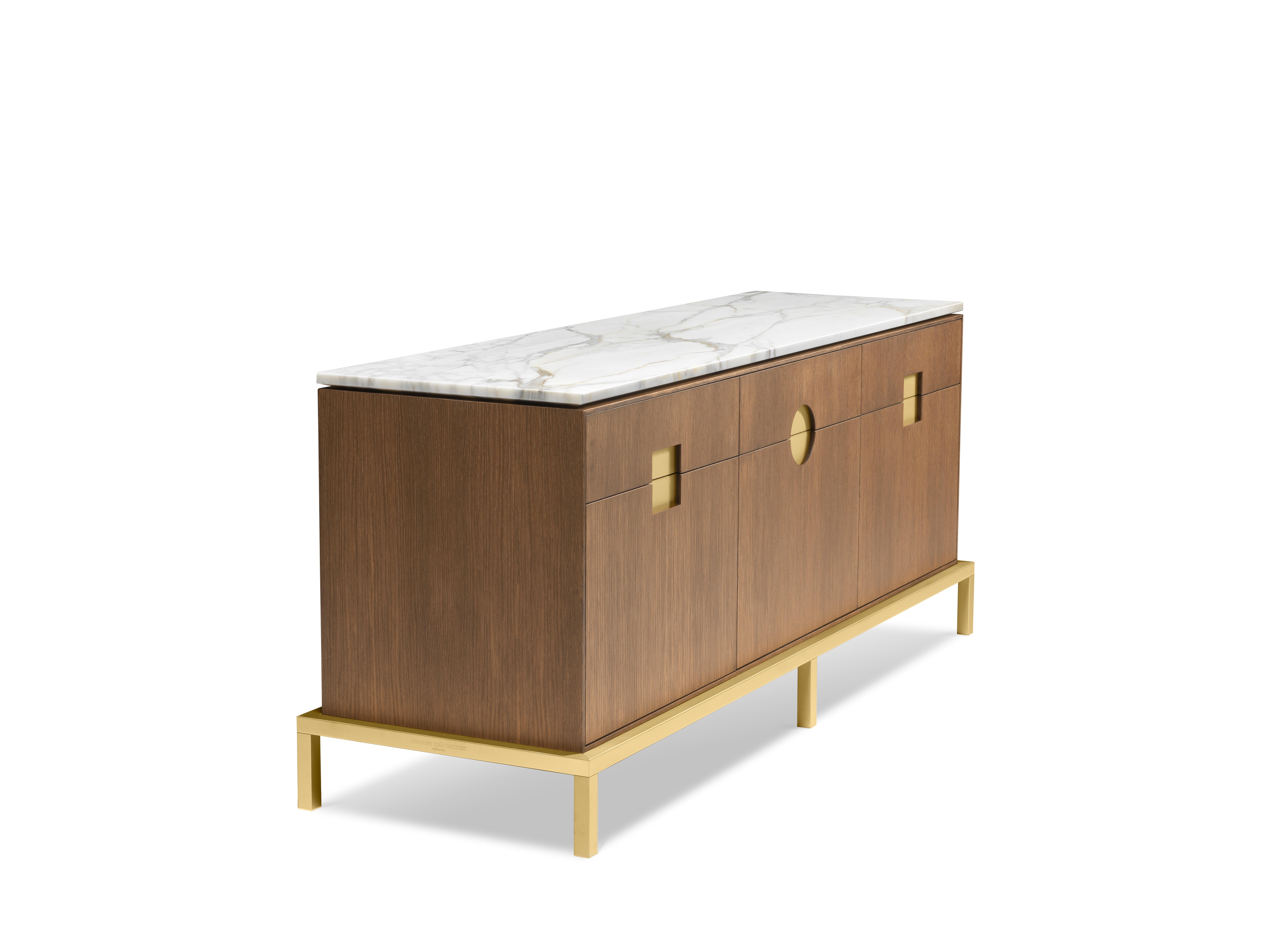 Italian Zuan Dining Cabinet with Satin Brass Legs & Calacatta Marble by Paolo Rizzatto For Sale