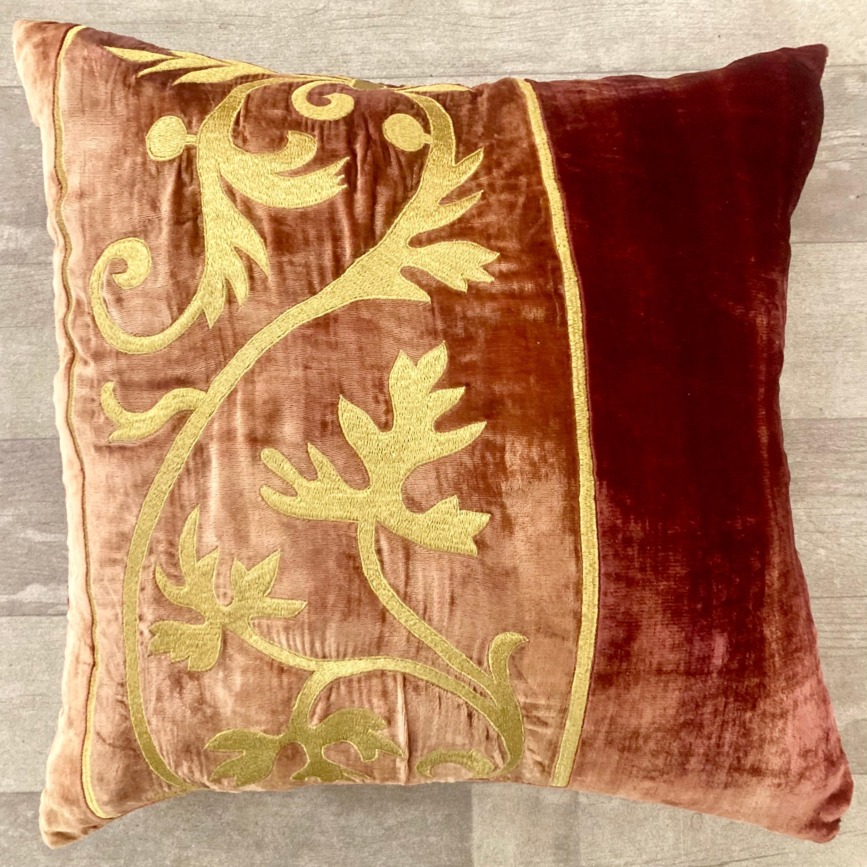 French Zuber gold embroidery on aged red velvet down filled. Add some classic French luxury to your home! We have 6 available in the gorgeous vintage textile, so collect all of them. They are a generous size at 22” square, too.
