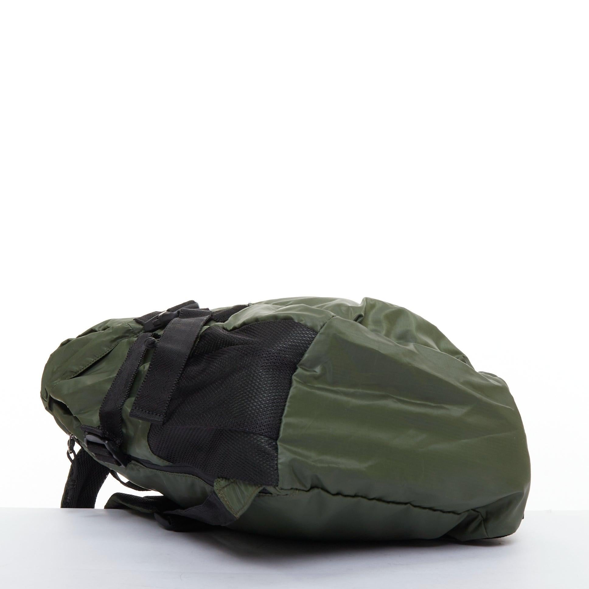 De las mujeres ZUCCA mochila verde de nailon negro con hebillas de plástico y solapa de carga con correas en venta