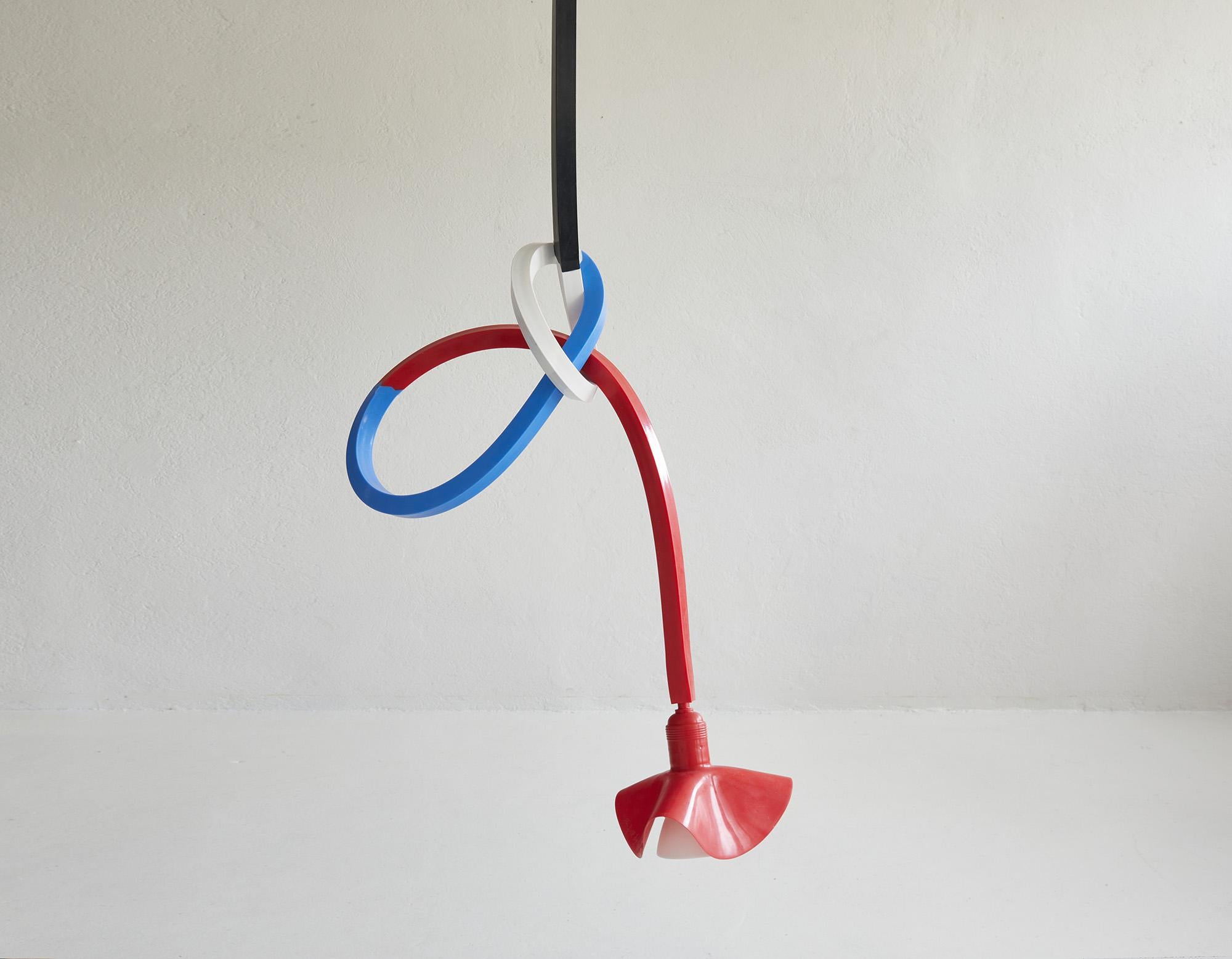 The Zufall Collection, which means “Chance” in German, was created by German designer  Ingo Maurer in 2008. 

The very first prototypes of 