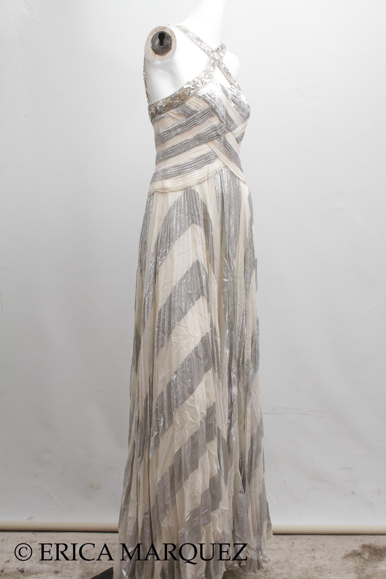 Zuhair Murad, Abito Chevron metallizzato argento con corpetto intrecciato e cinturino con strass in vendita 6