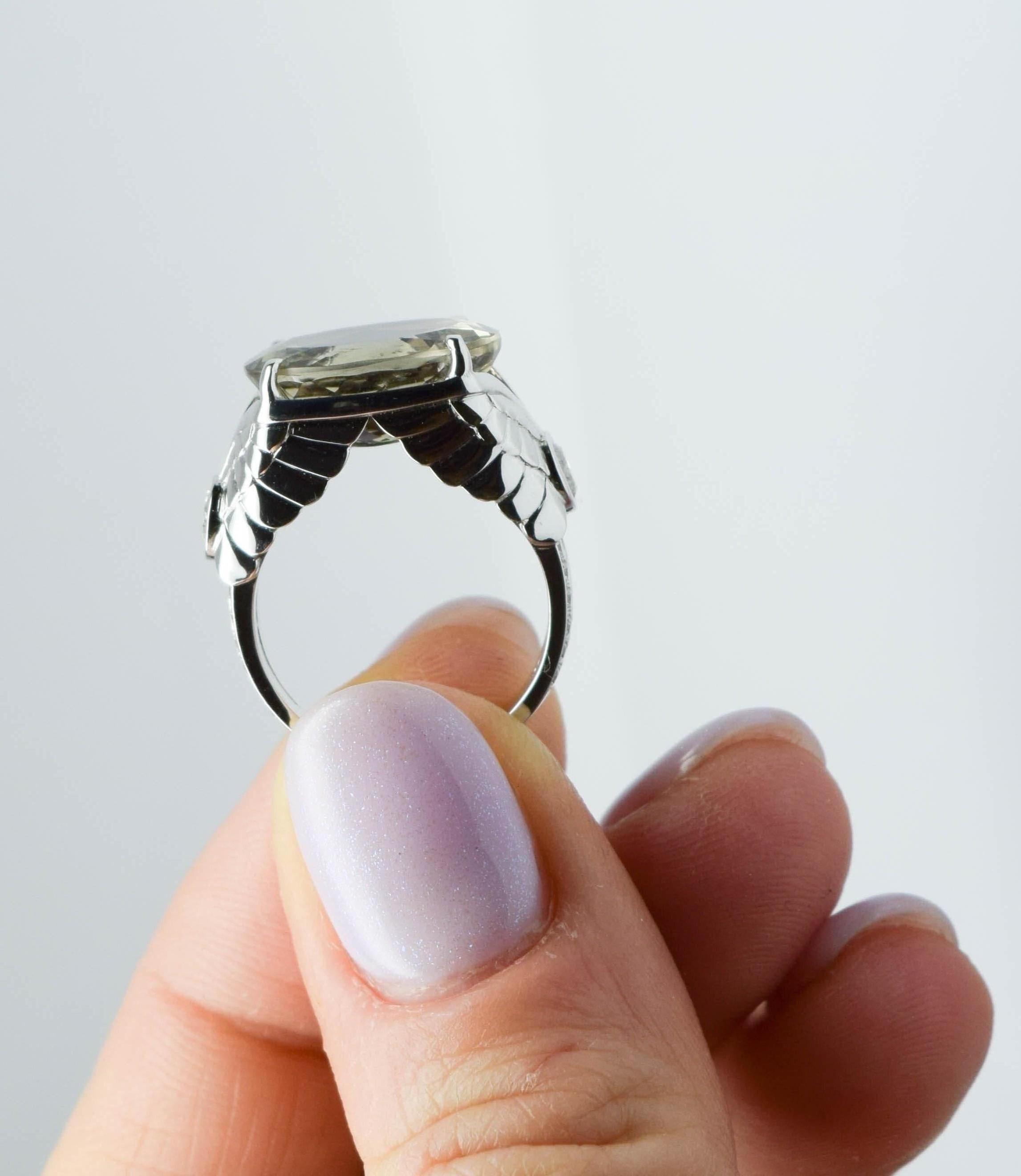 Zultanite Diamond ring 18KT white gold Eagle Hand Engraved Ring Diaspore Sultani In New Condition For Sale In Boca Raton, FL