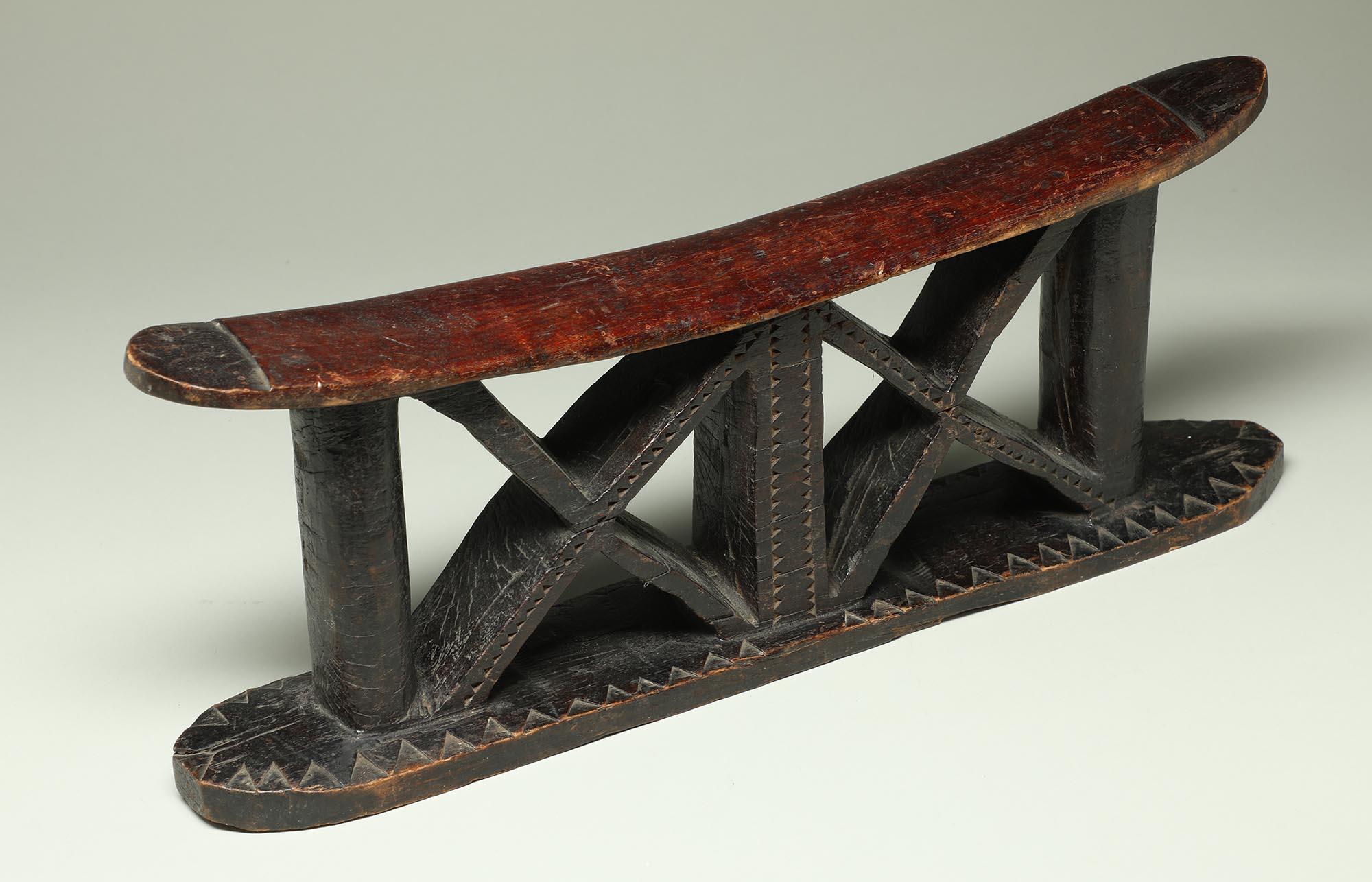 Hand-Carved Zulu Wood Double Head Rest Stylized Human Figure, South Africa For Sale
